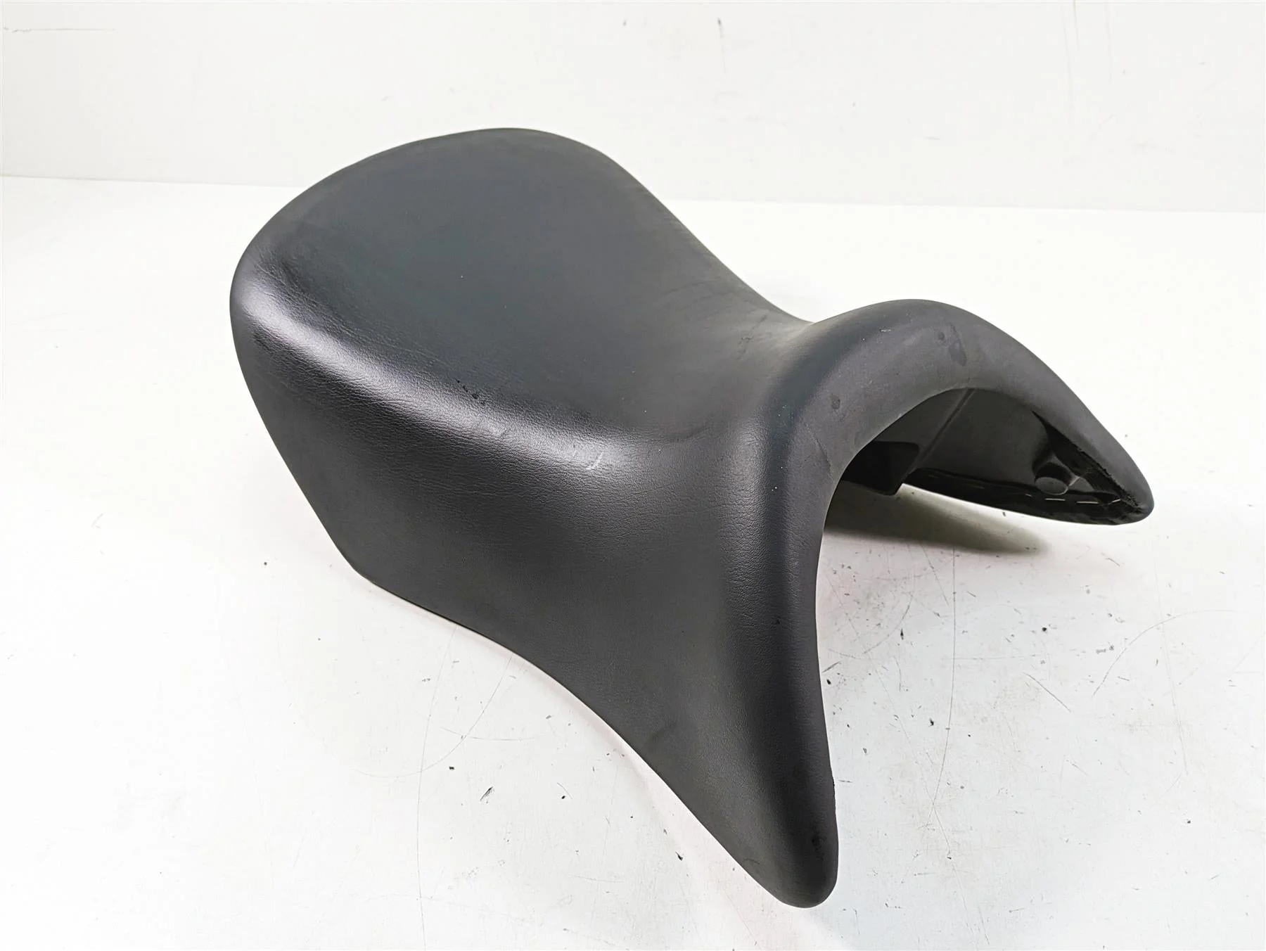 2007 BMW R1200RT K26 Heated Black Front Rider Seat Saddle 52537683654 - Image 10