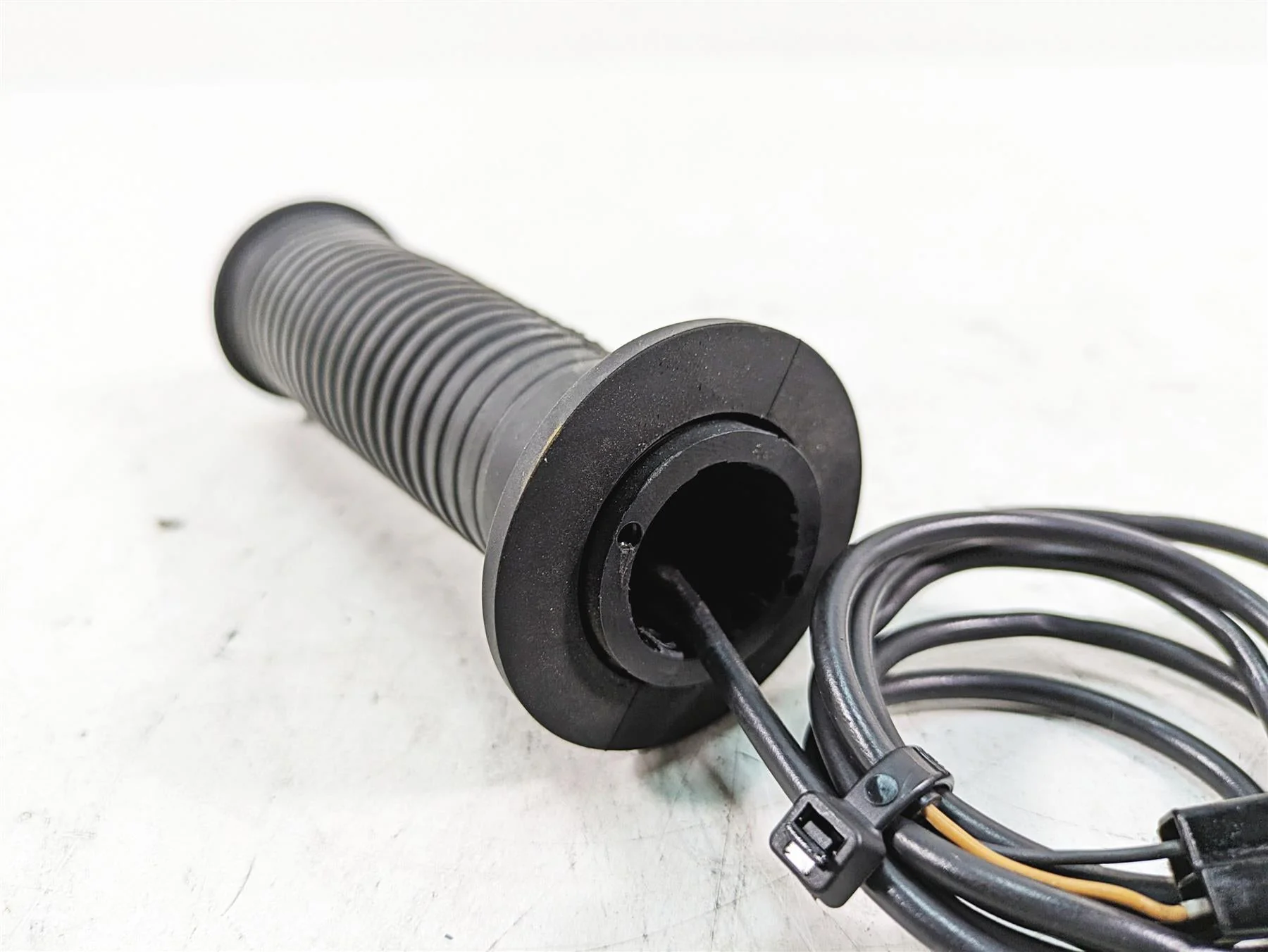 2007 BMW R1200RT K26 Left Heated Hand Grip Grab - Read 61317694813 - Image 9