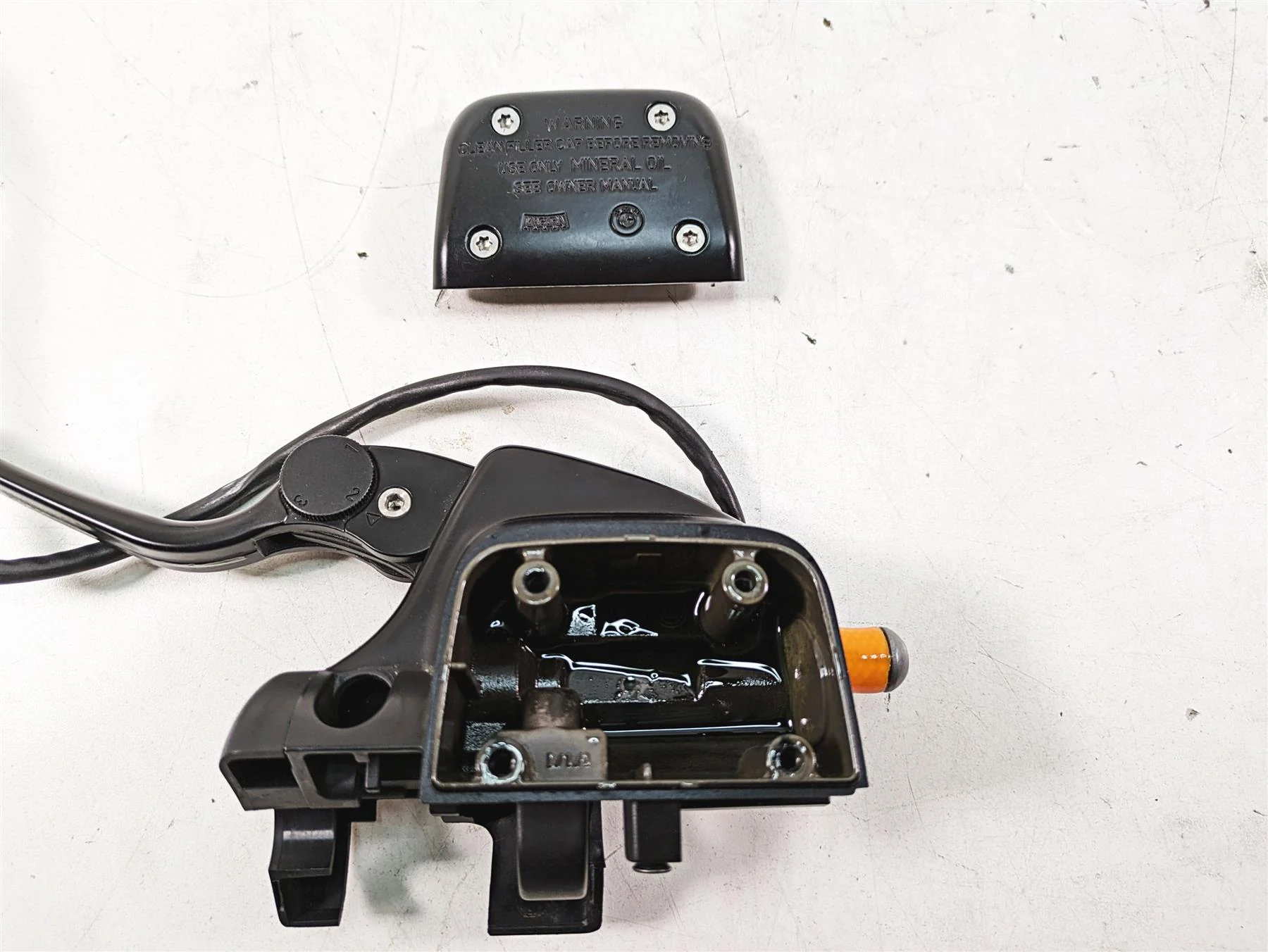 2007 BMW R1200RT K26 Magura Clutch Master Cylinder Cruise 32727708448 - Image 12
