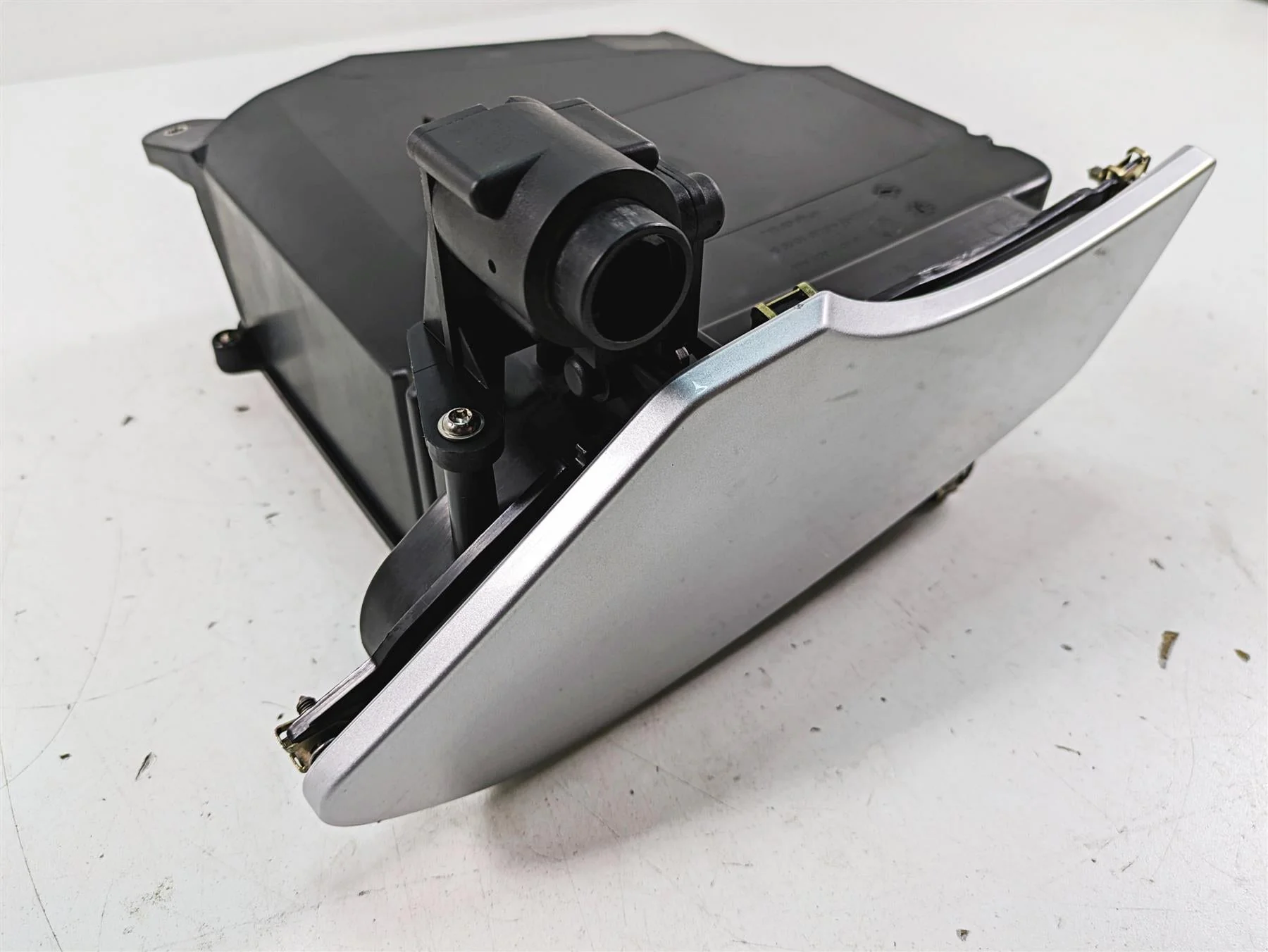 2007 BMW R1200RT K26 Right Glove Box & Titan Silver Lid 46637681544 - Image 4