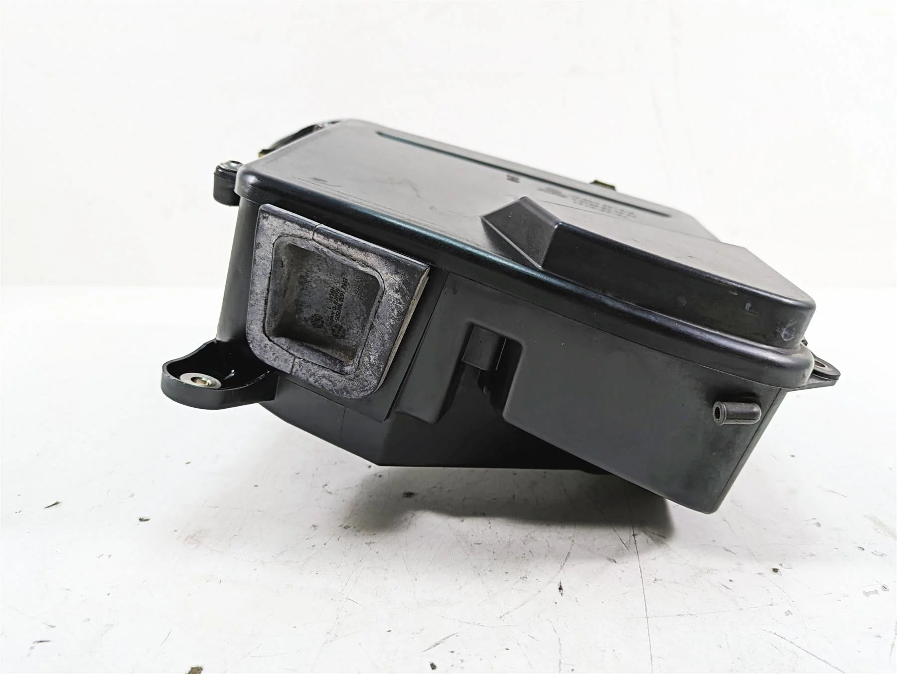 2007 BMW R1200RT K26 Right Glove Box & Titan Silver Lid 46637681544 - Image 7
