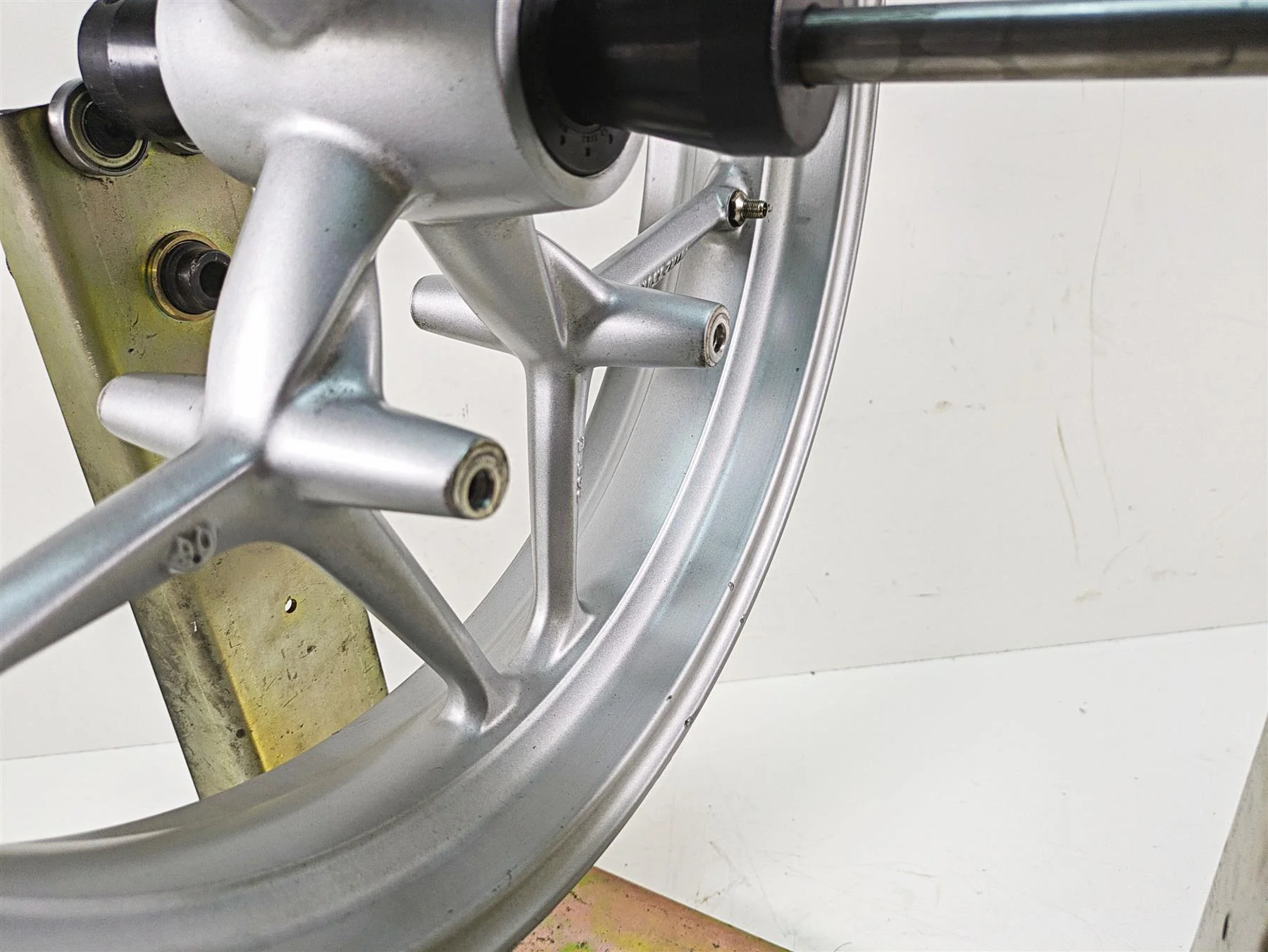 2007 BMW R1200RT K26 Straight 17x3.5 Front Wheel Rim 36317696159 - Image 9