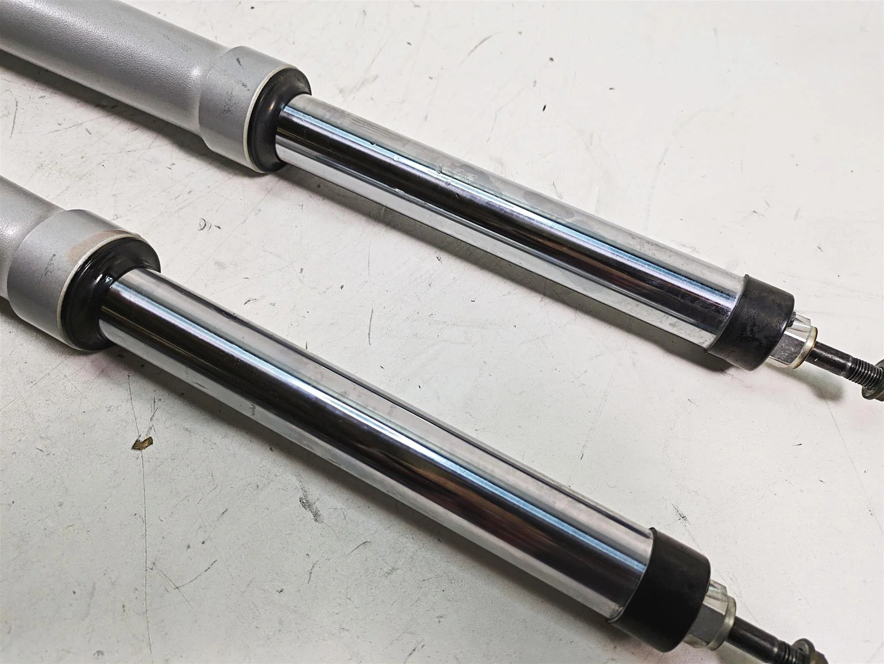 2007 BMW R1200RT K26 Straight Showa Front Fork Leg Set - Read 31427698911 - Image 7