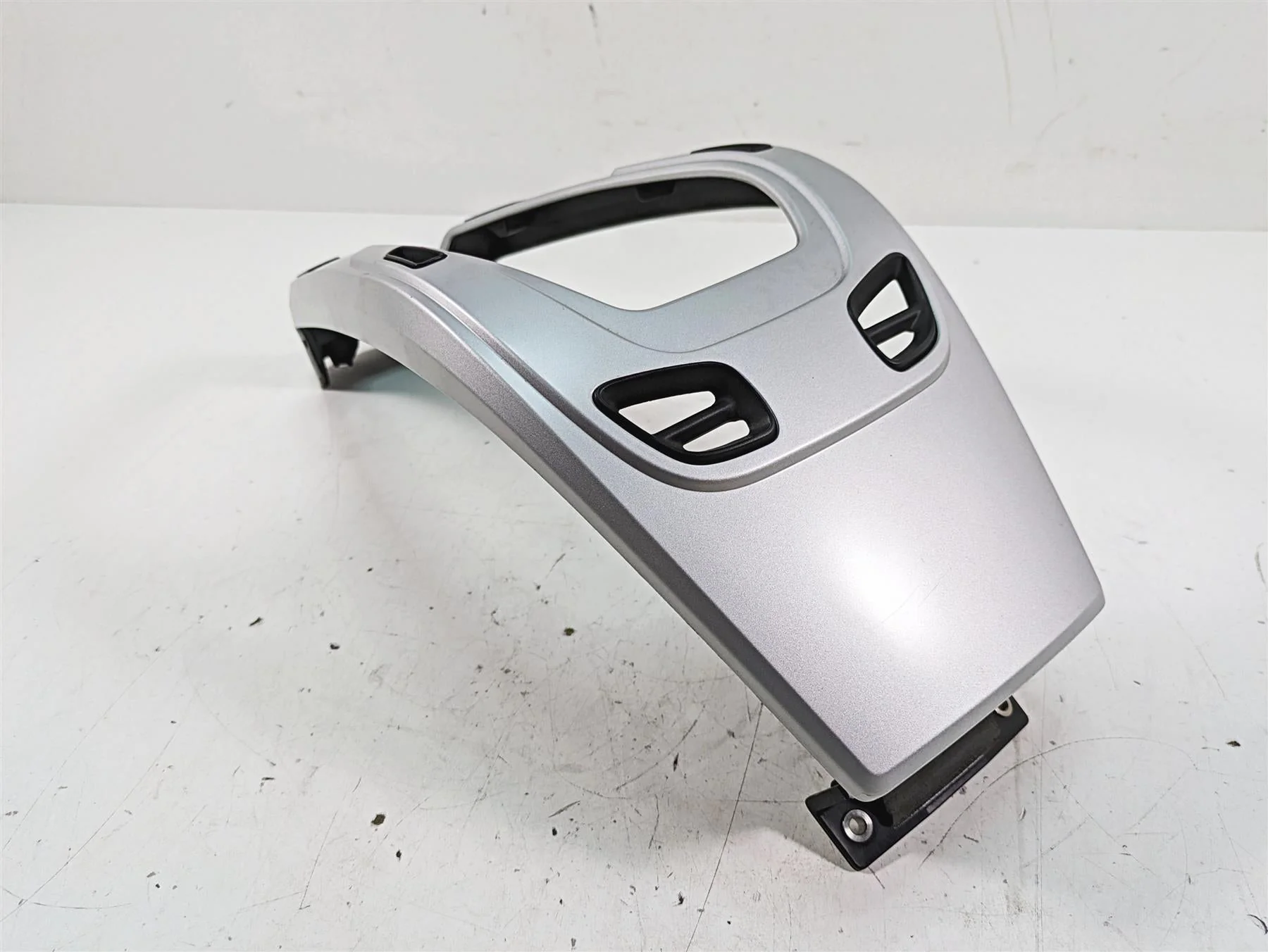 2007 BMW R1200RT K26 Tank Luggage Carrier Rack 46637681580 - Image 5