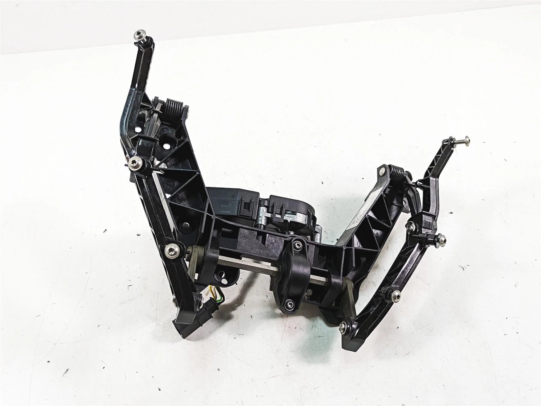 2007 BMW R1200RT K26 Windshield Screen Adjuster Motor + Mount 46637681433 - Image 5