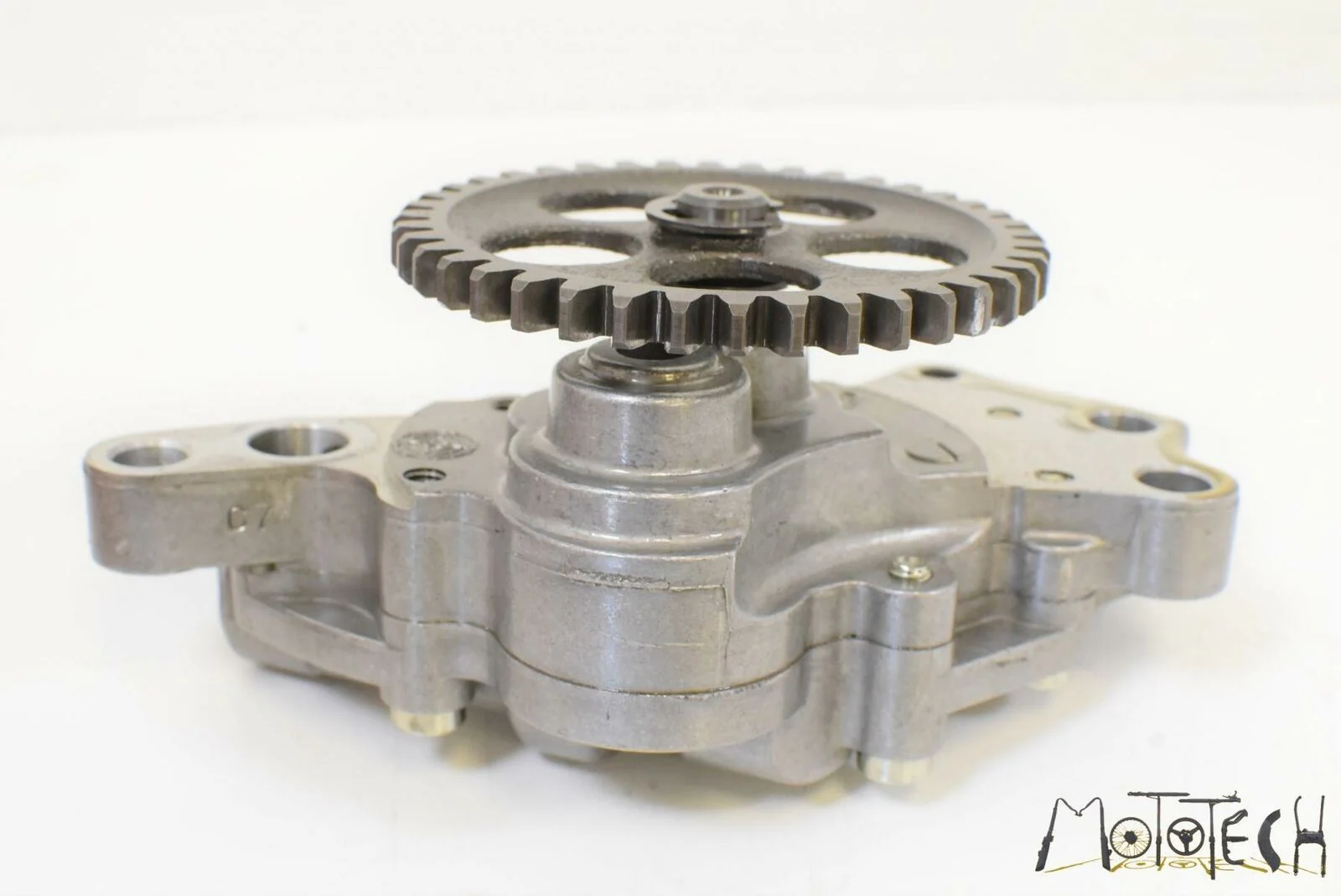 2007 Ducati 1098 S COMPLETE Oil Pump Assembly w/ Gears and Bolts 17420381A - Image 4