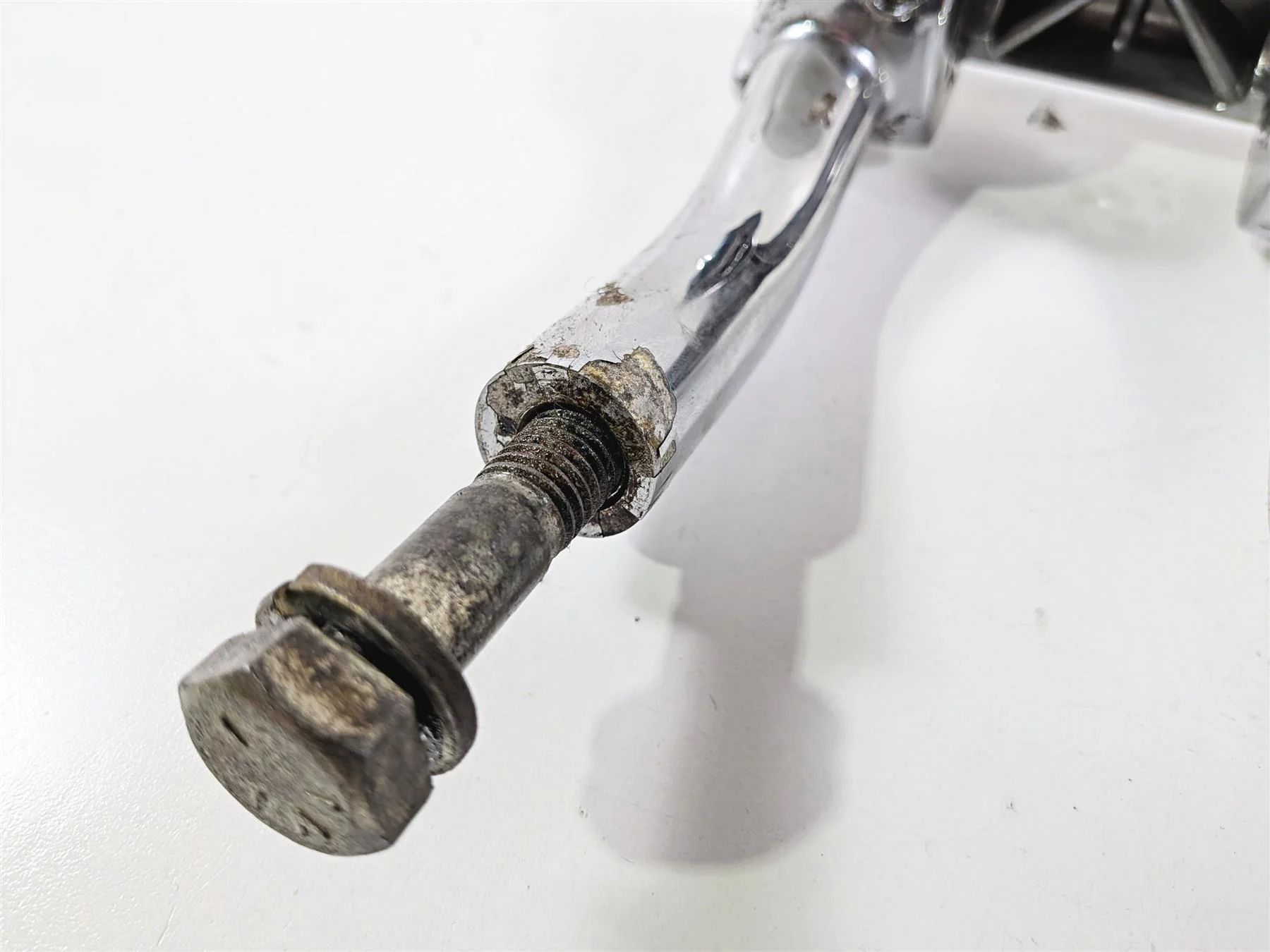 2007 Harley Dyna FXDB Street Bob Handlebar Riser Holder Clamps 5" 56568-86B - Image 7