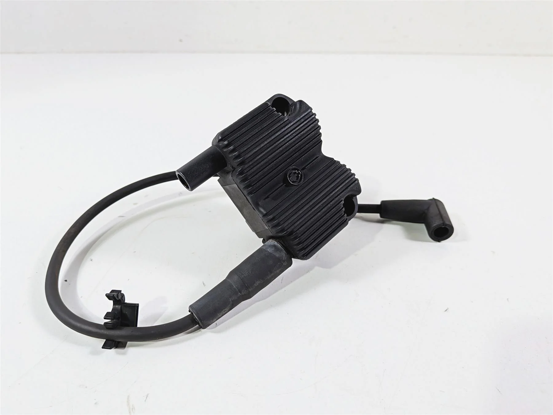 2007 Harley Dyna FXDB Street Bob Ignition Coil Set - Read 31743-01 - Image 12