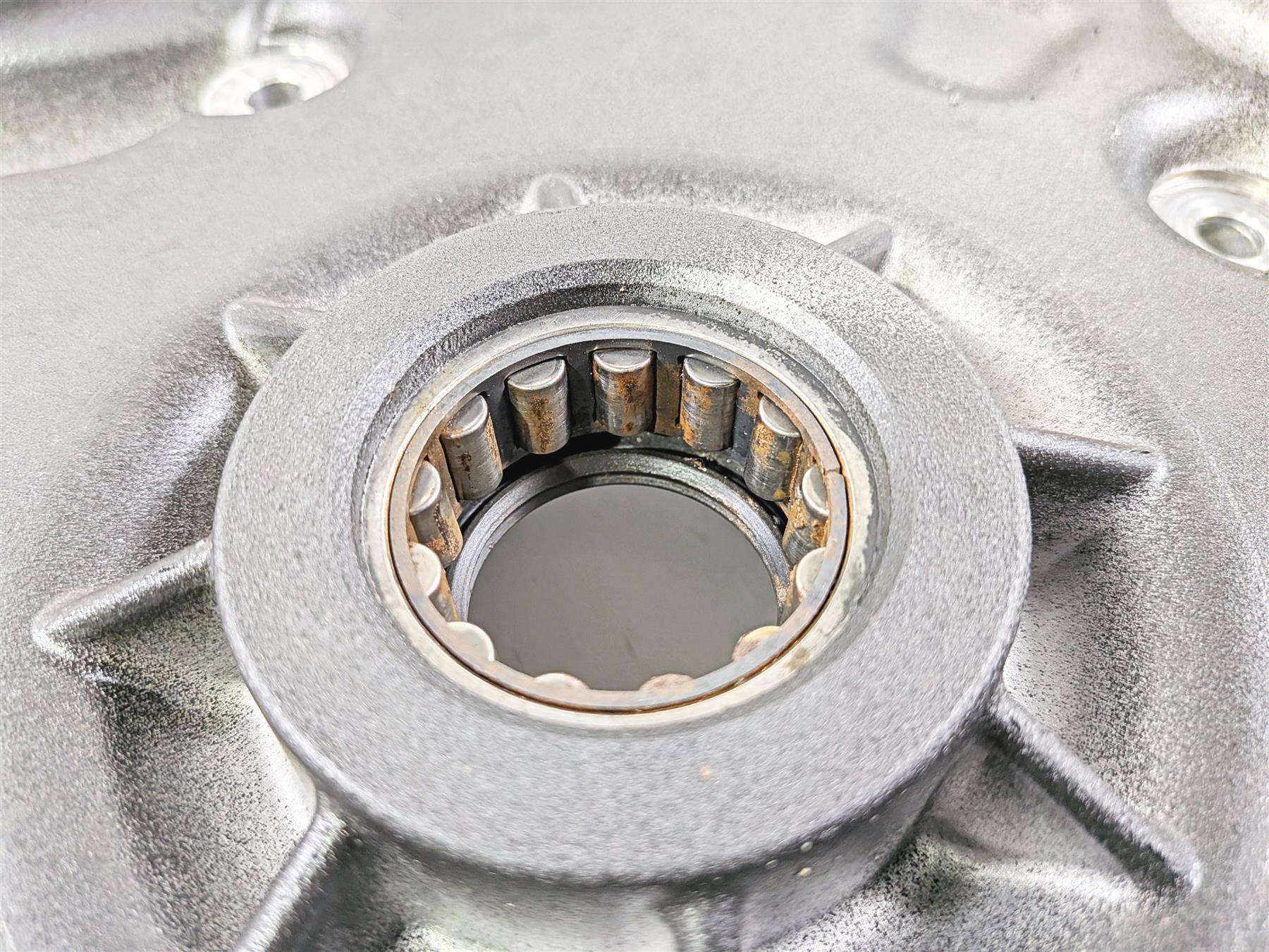2007 Harley Dyna FXDB Street Bob Inner Primary Clutch Cover - Read 60681-06A - Image 9