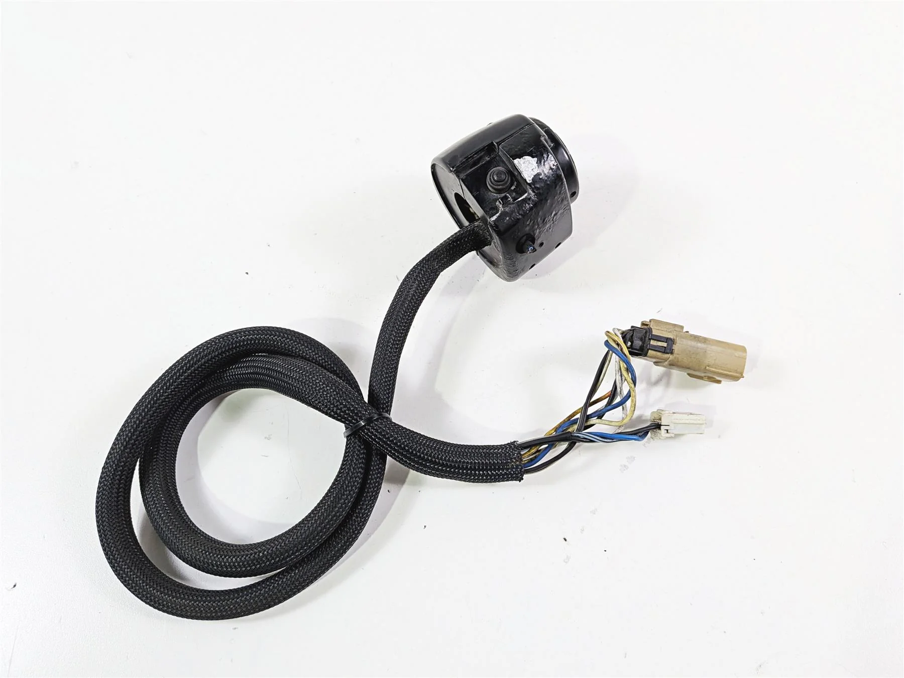 2007 Harley Dyna FXDB Street Bob Left Hand Control Switch - Read 71685-06A - Image 8