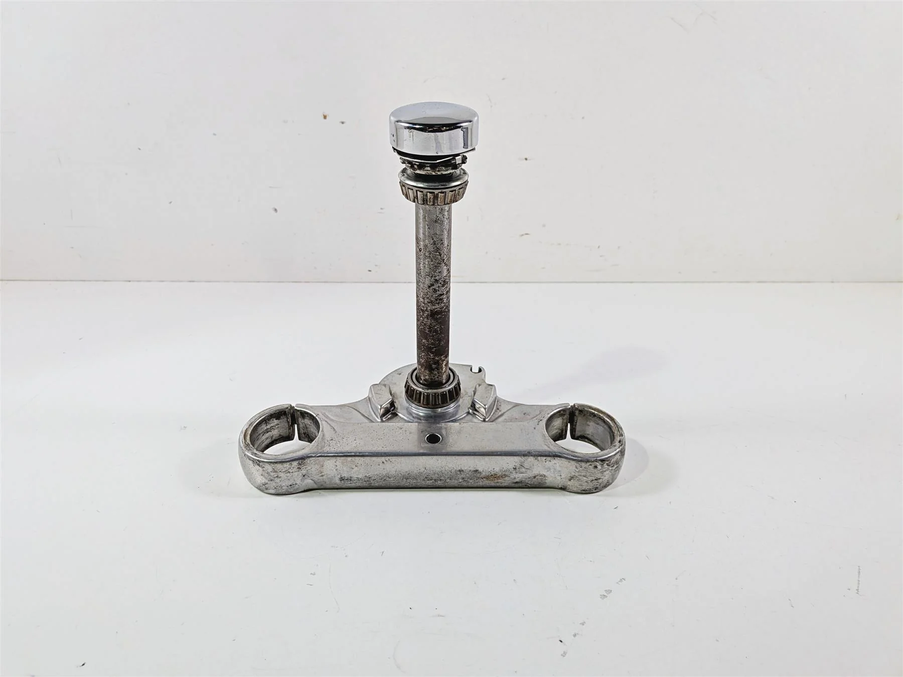 2007 Harley Dyna FXDB Street Bob Lower Triple Tree Steering Clamp -Read 46311-07 - Image 6
