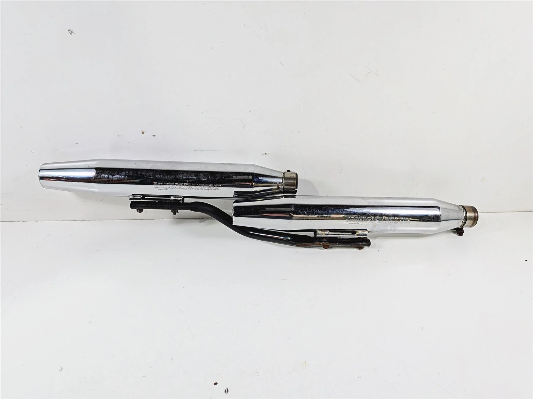 2007 Harley Dyna FXDB Street Bob Stock Exhaust Muffler Pipe Set 64941-07