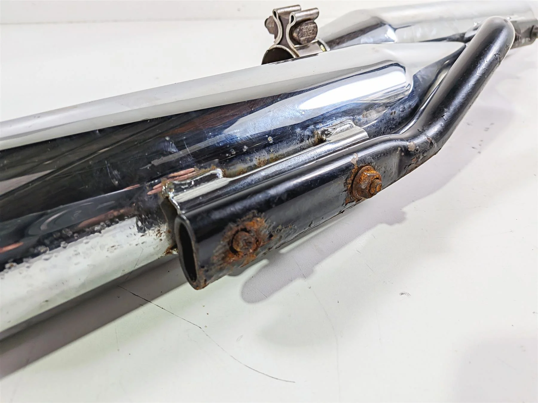 2007 Harley Dyna FXDB Street Bob Stock Exhaust Muffler Pipe Set 64941-07 - Image 6