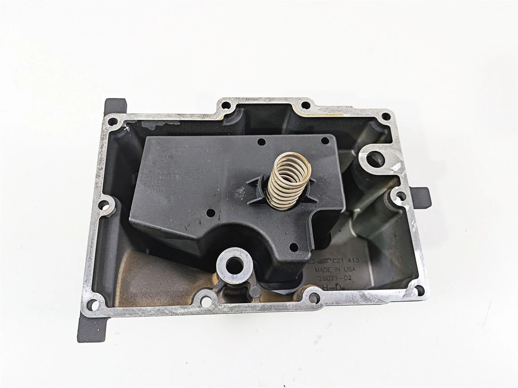 2007 Harley Dyna FXDB Street Bob Transmission Oil Pan & Baffle Set 26071-02 - Image 12
