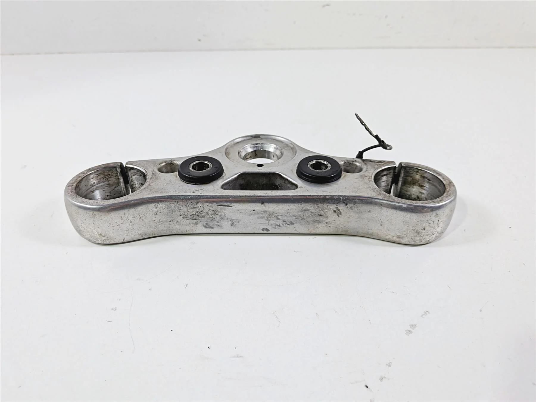 2007 Harley Dyna FXDB Street Bob Upper Triple Tree Steering Clamp 46311-07 - Image 7