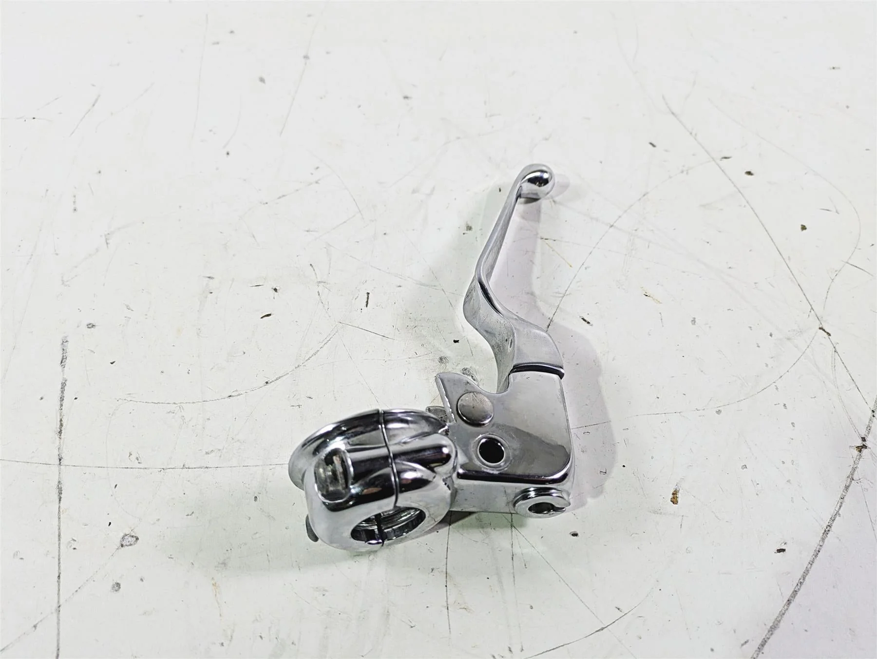 2007 Harley FXDWG Dyna Wide Glide Chrome Clutch Perch & Lever 38608-96 - Image 2