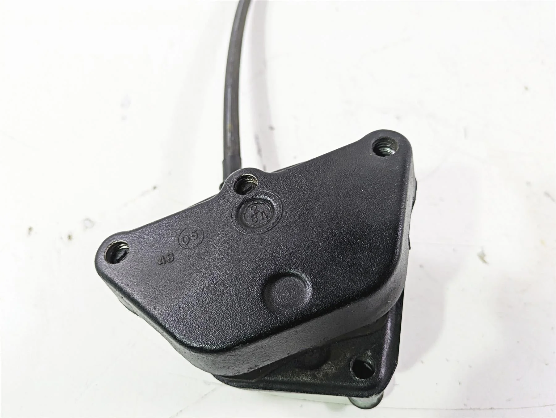 2007 Harley FXDWG Dyna Wide Glide Front Brake Caliper + Line 44046-00D - Image 11