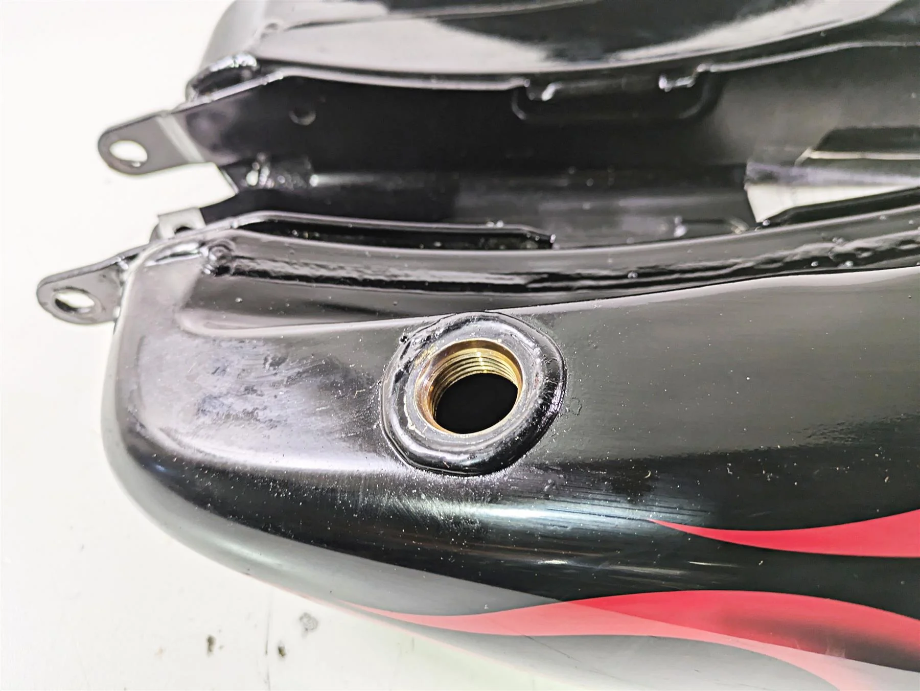 2007 Harley FXDWG Dyna Wide Glide Fuel Gas Petrol Tank - Dented 61586-04B - Image 10
