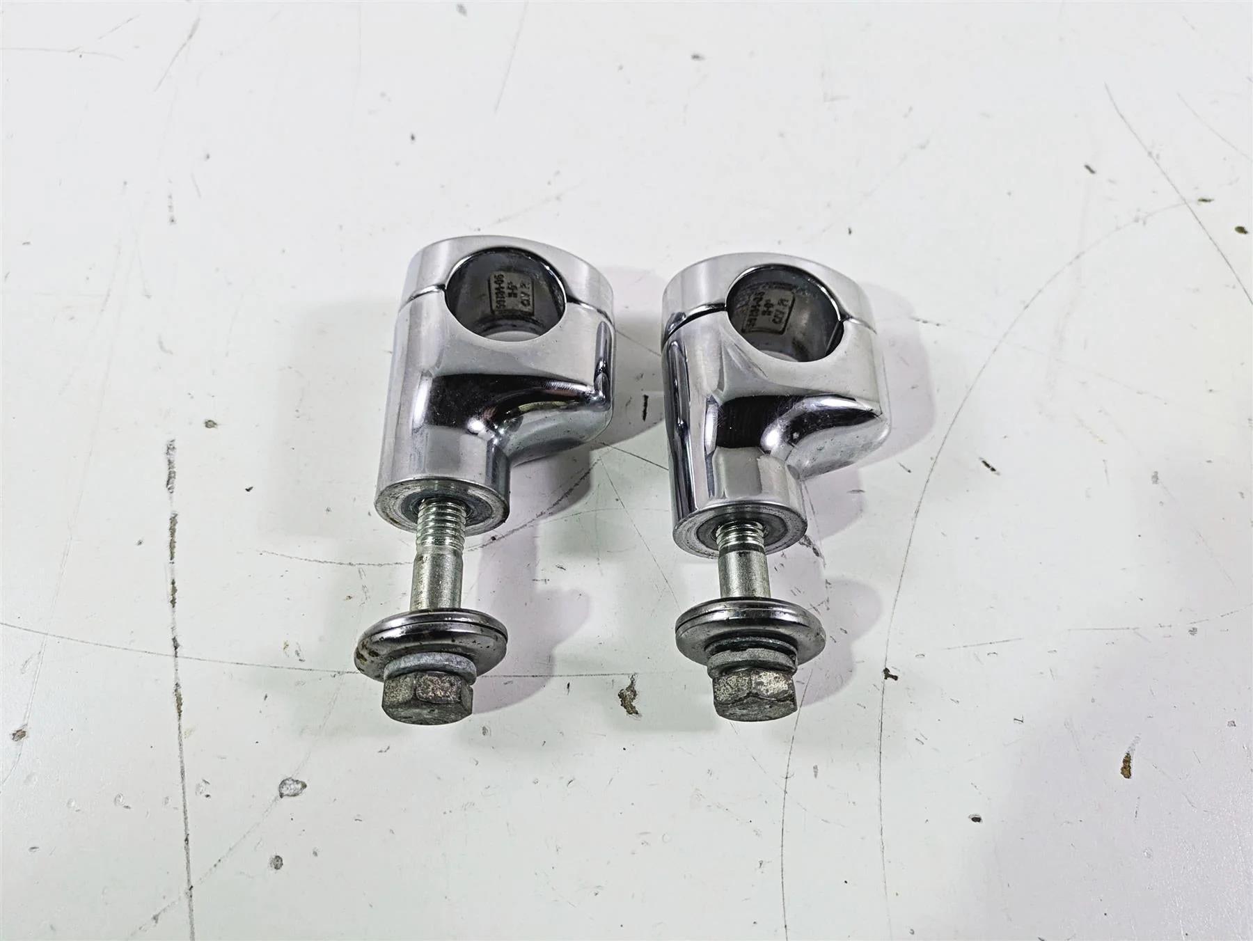 2007 Harley FXDWG Dyna Wide Glide Handlebar Riser Holder Clamp Mount 56613-06 - Image 10