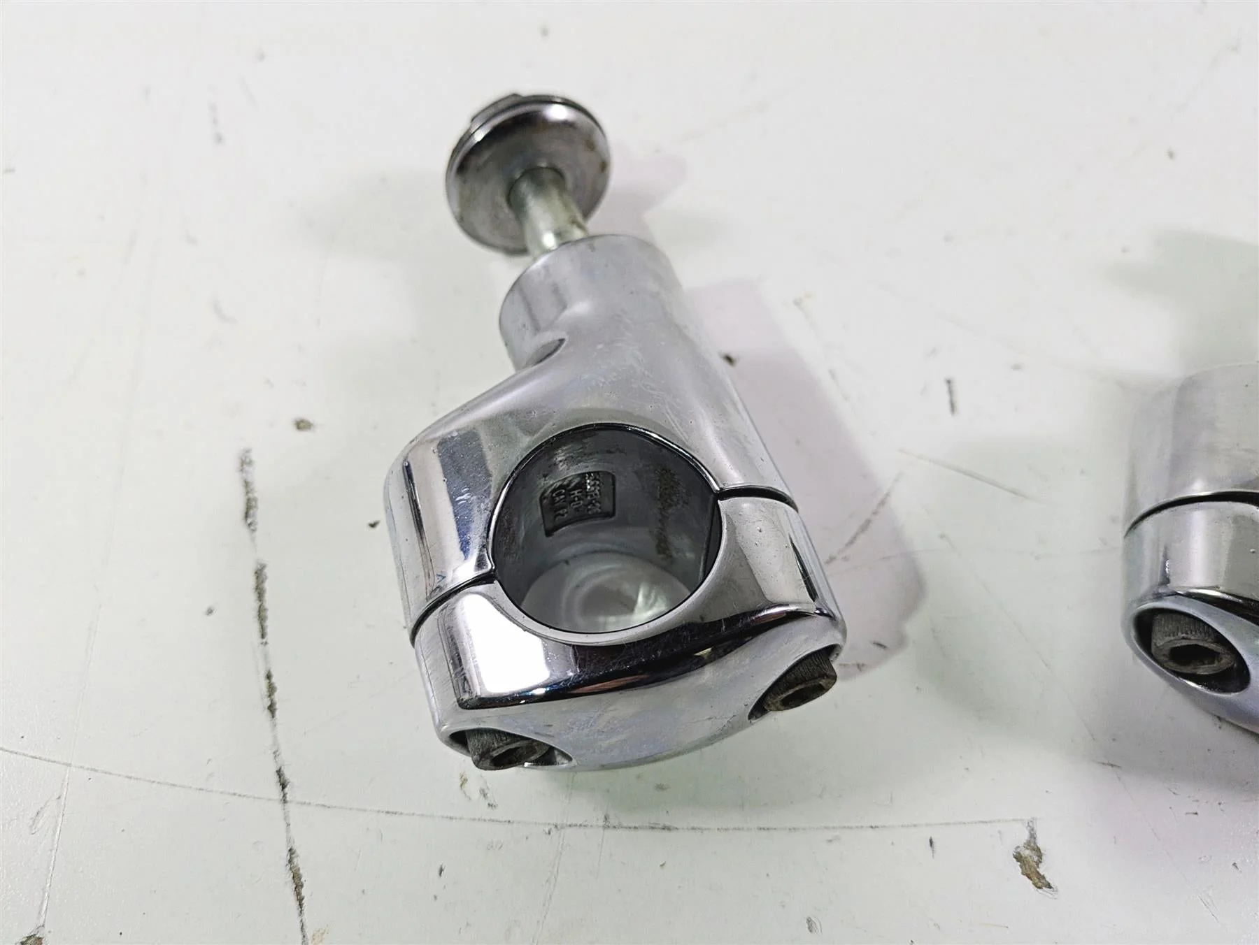 2007 Harley FXDWG Dyna Wide Glide Handlebar Riser Holder Clamp Mount 56613-06 - Image 5
