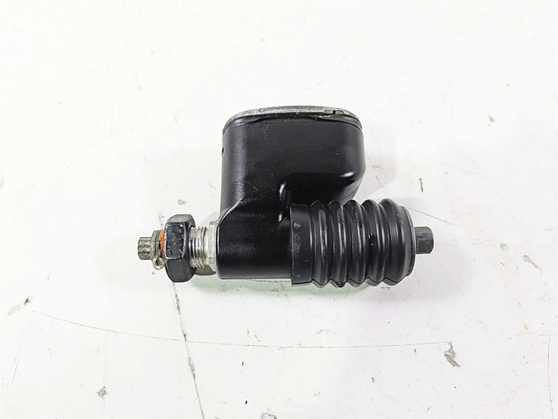 2007 Harley FXDWG Dyna Wide Glide Rear Brake Master Cylinder  42474-06C
