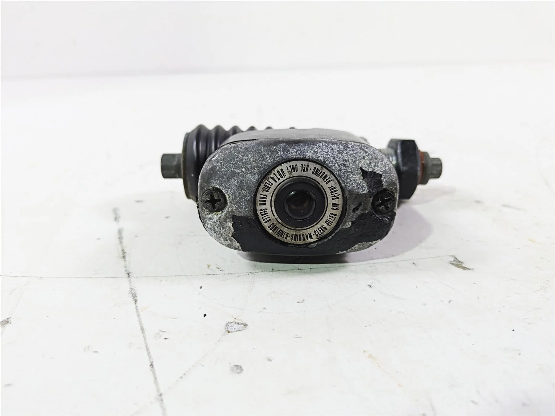 2007 Harley FXDWG Dyna Wide Glide Rear Brake Master Cylinder  42474-06C - Image 5