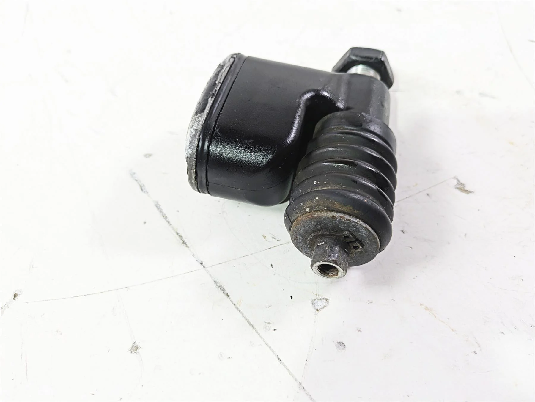 2007 Harley FXDWG Dyna Wide Glide Rear Brake Master Cylinder  42474-06C - Image 6