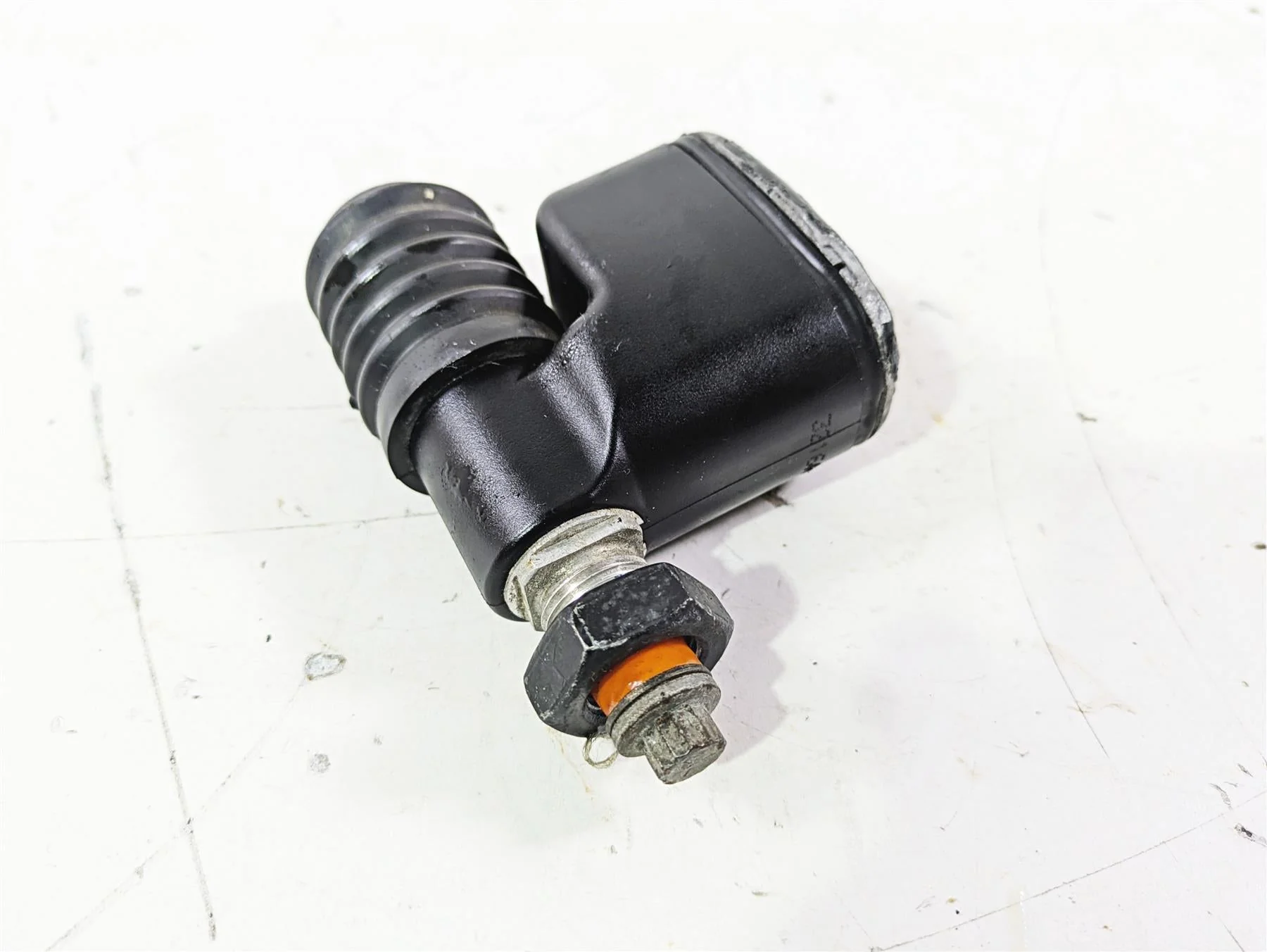 2007 Harley FXDWG Dyna Wide Glide Rear Brake Master Cylinder  42474-06C - Image 7