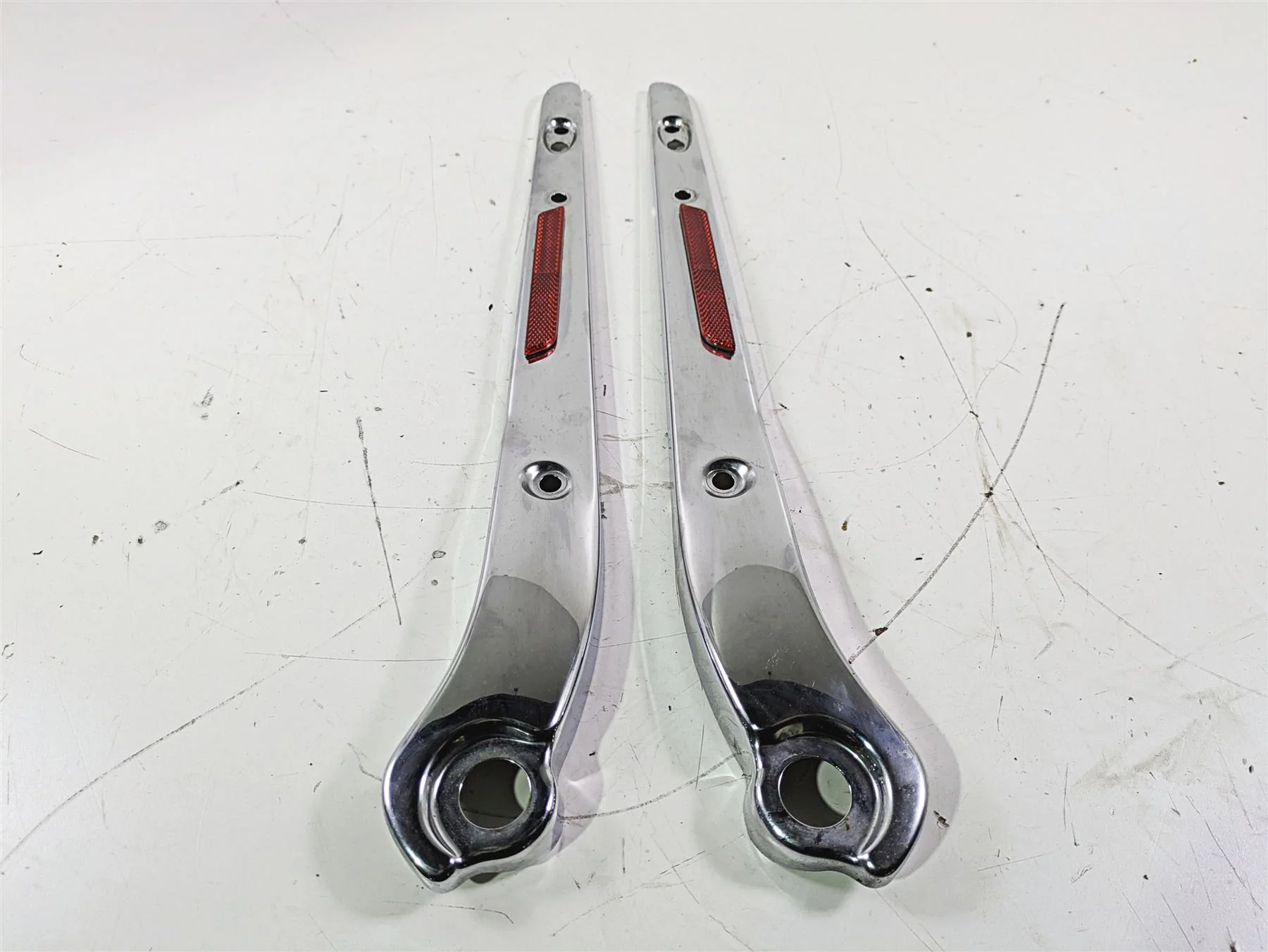 2007 Harley FXDWG Dyna Wide Glide Rear Fender Chrome Struts Braces 59893-06 - Image 2