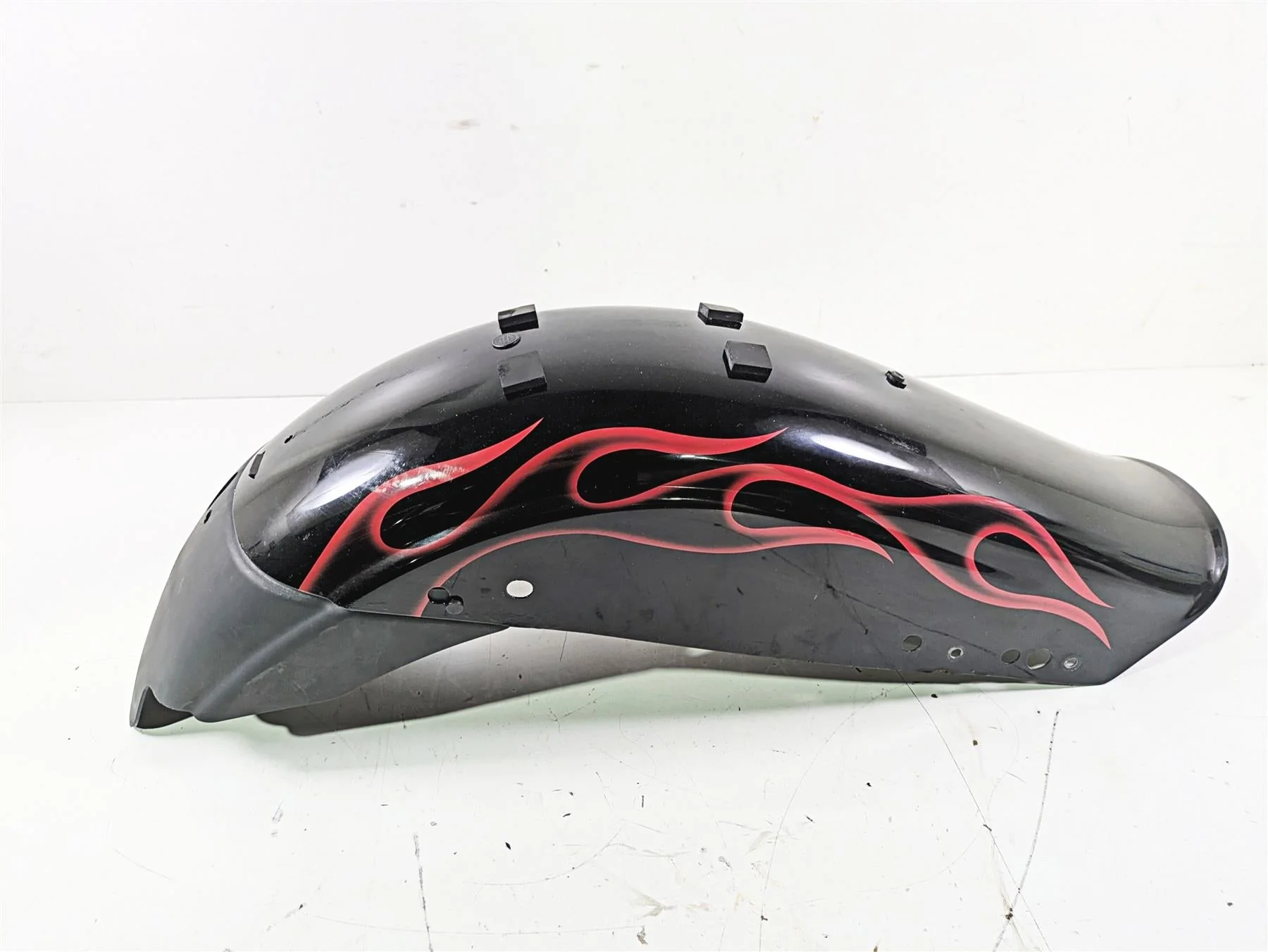 2007 Harley FXDWG Dyna Wide Glide Rear Fender Red Flames 59925-06 - Image 3