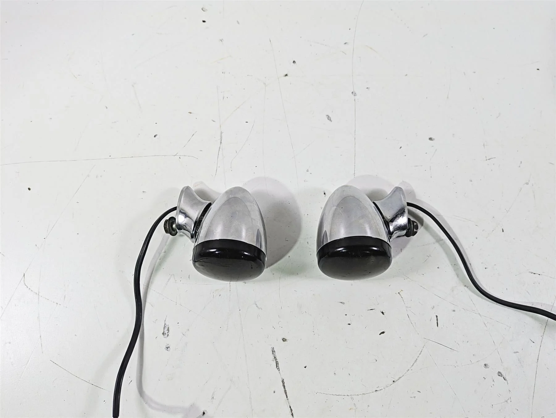 2007 Harley FXDWG Dyna Wide Glide Rear Smoked Led Blinkers Turn Signals 68977-00 - Image 4