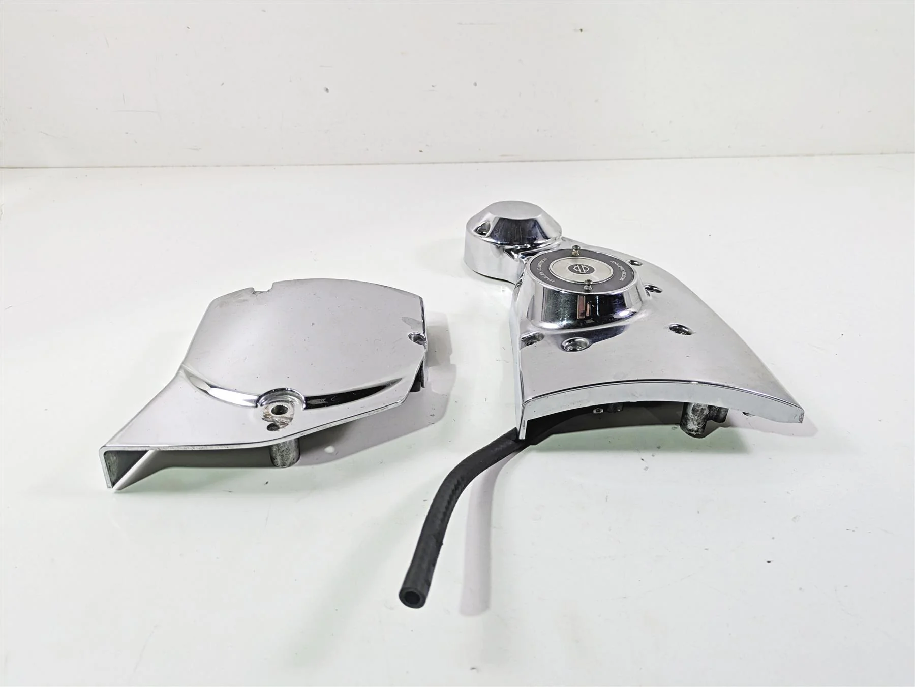 2007 Harley Sportster XL1200 C Engine Side Cams Cover Set 34910-04 25230-04 - Image 2