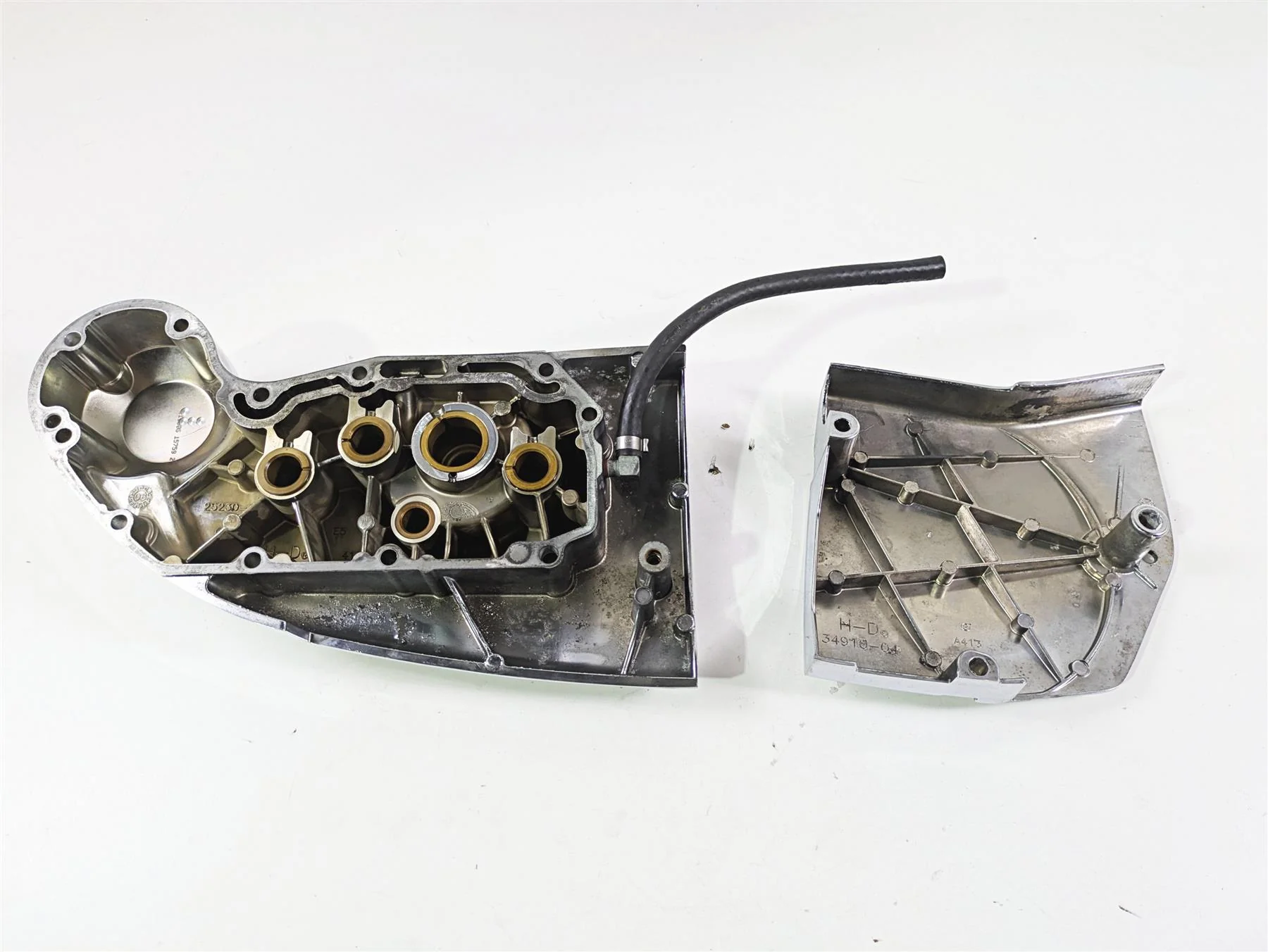 2007 Harley Sportster XL1200 C Engine Side Cams Cover Set 34910-04 25230-04 - Image 4