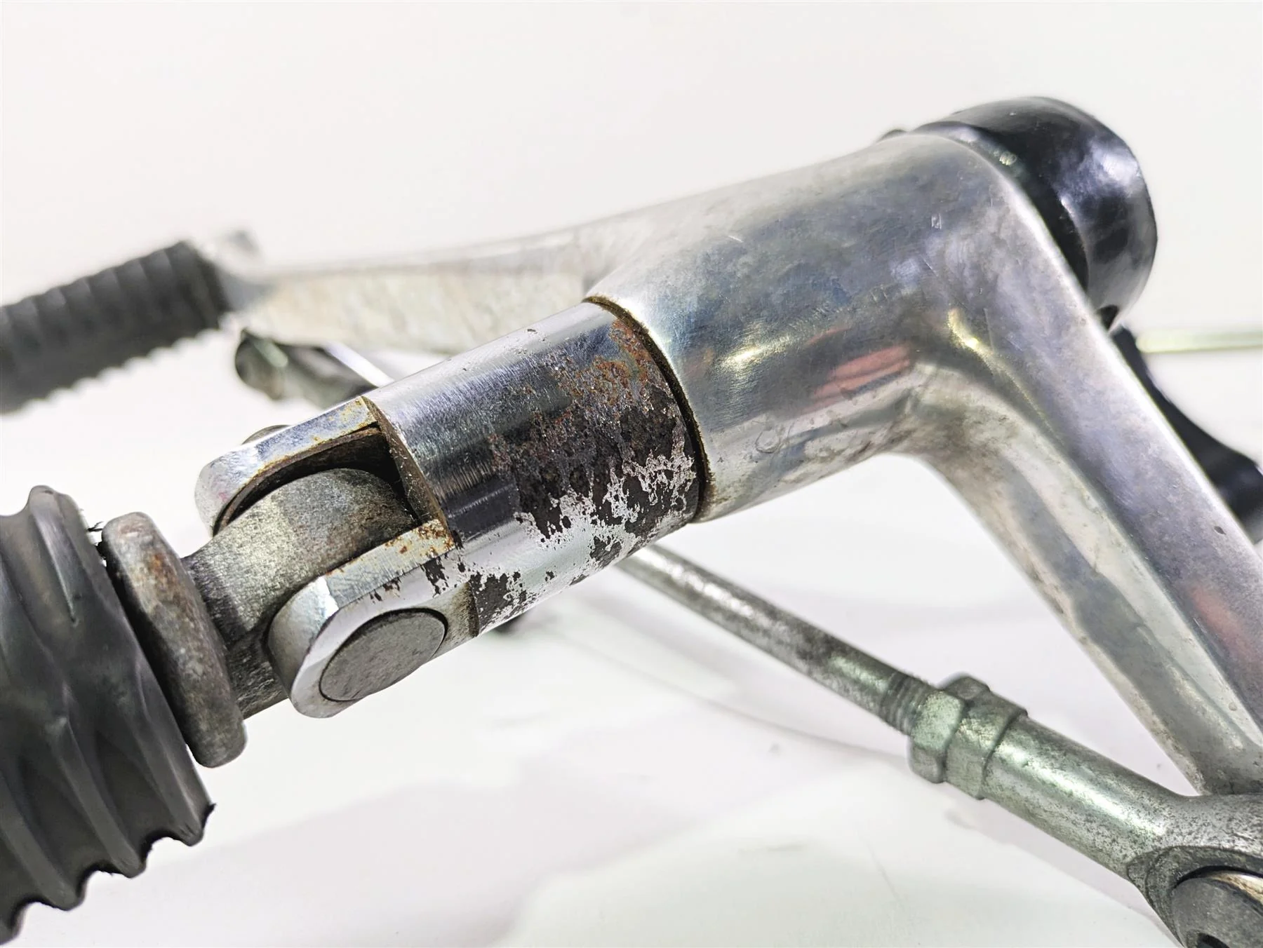 2007 Harley Sportster XL1200 C Front Footpeg Shifter Brake Pedal Set 42651-04 - Image 7