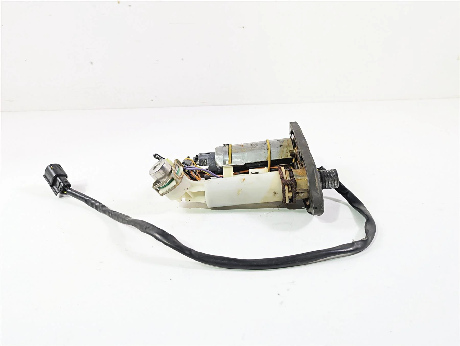 2007 Harley Sportster XL1200 C Fuel Gas Petrol Pump - For Parts 75268-07A - Image 3