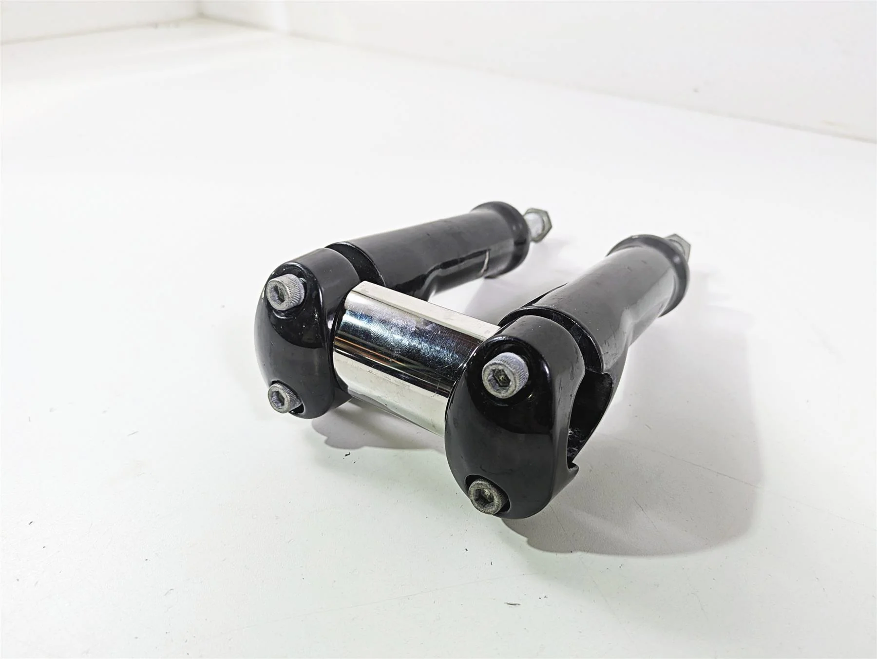 2007 Harley Sportster XL1200 C Handlebar Riser Set 56898-08
