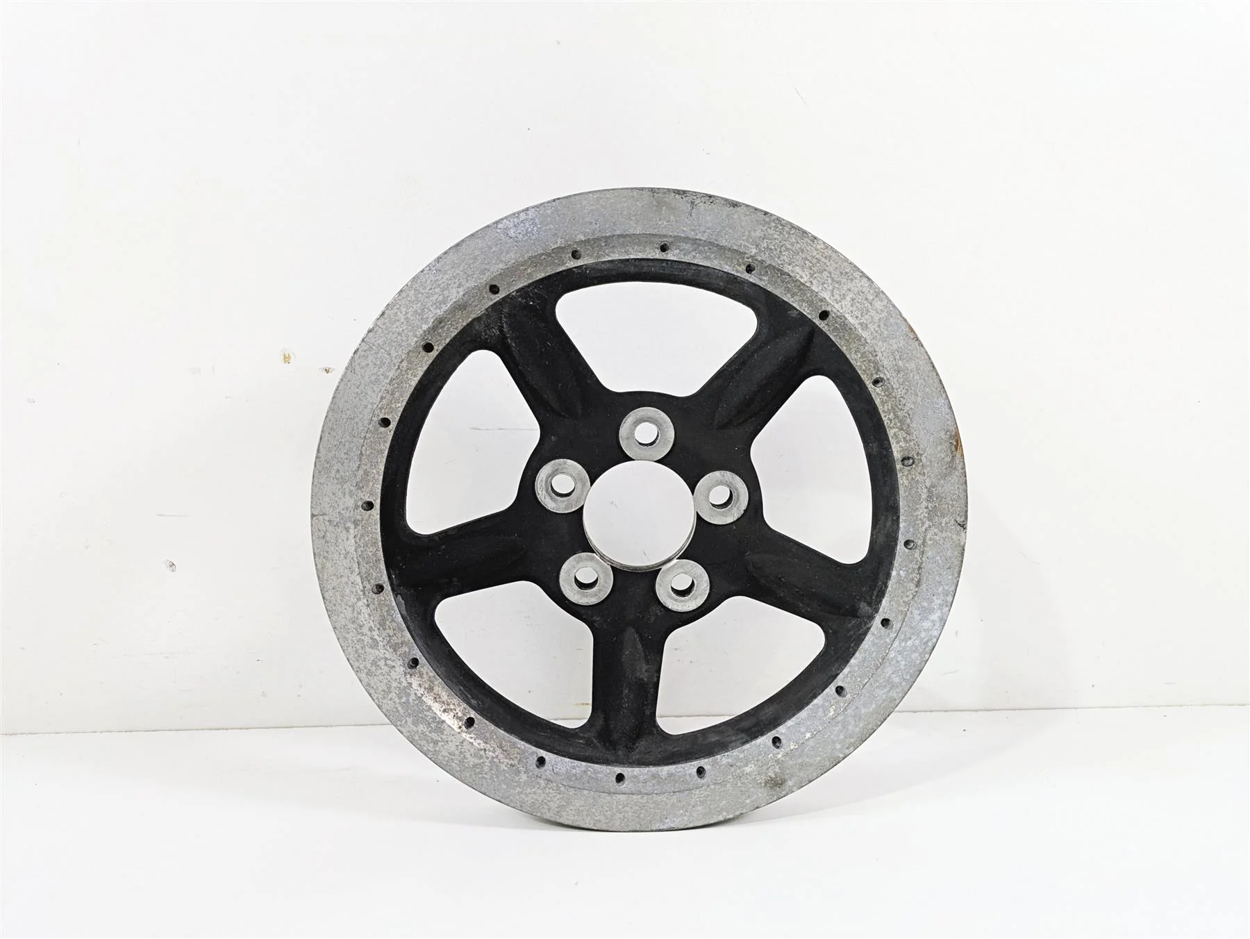 2007 Harley Sportster XL1200 C Rear Drive Belt Pulley Sprocket 68T 40354-07