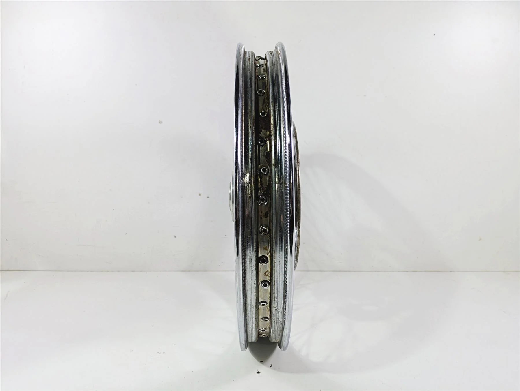 2007 Harley Sportster XL1200 C Straight 21x2.15 Front Wheel Spoke Rim 43557-05A - Image 3