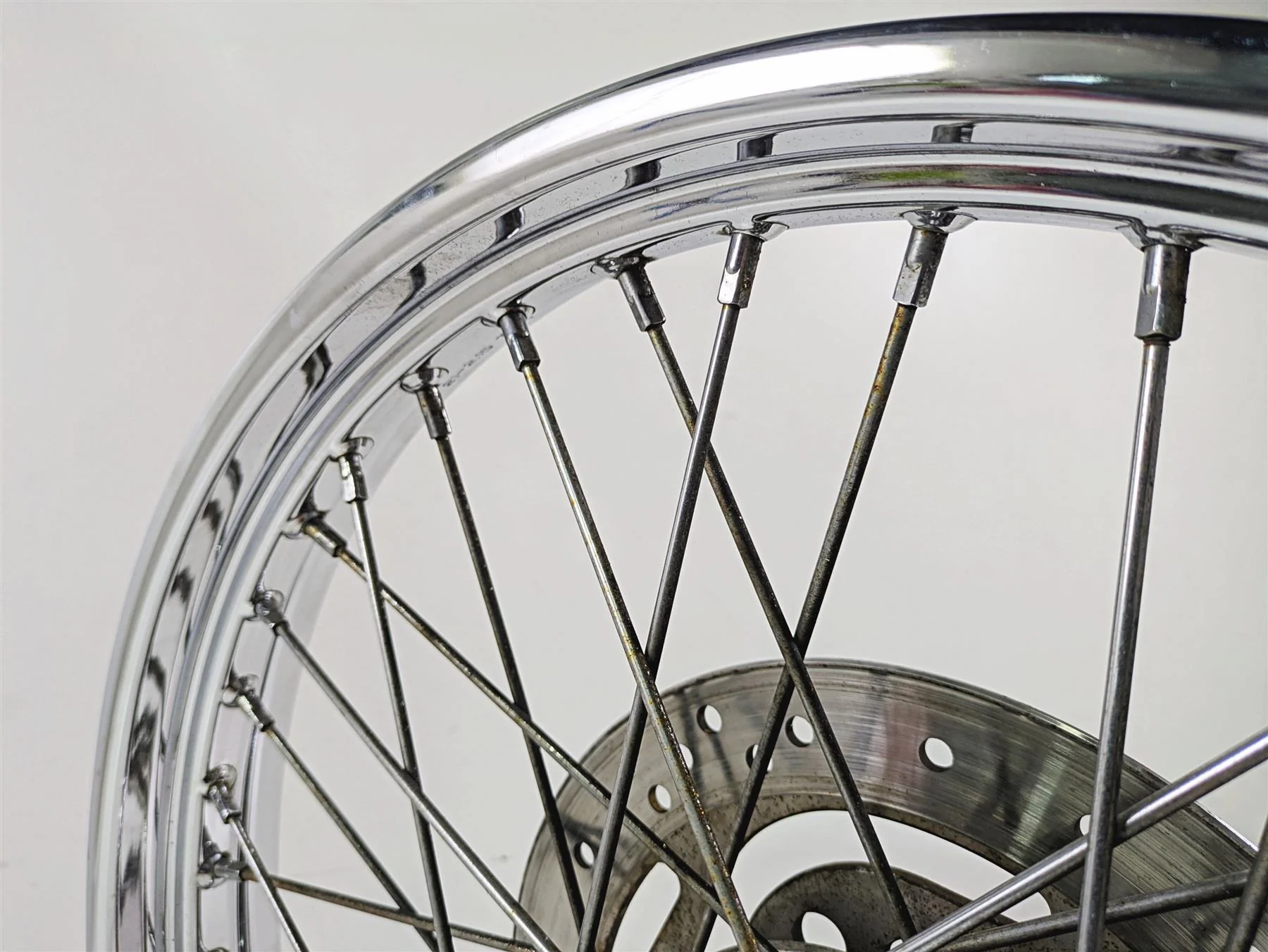 2007 Harley Sportster XL1200 C Straight 21x2.15 Front Wheel Spoke Rim 43557-05A - Image 6