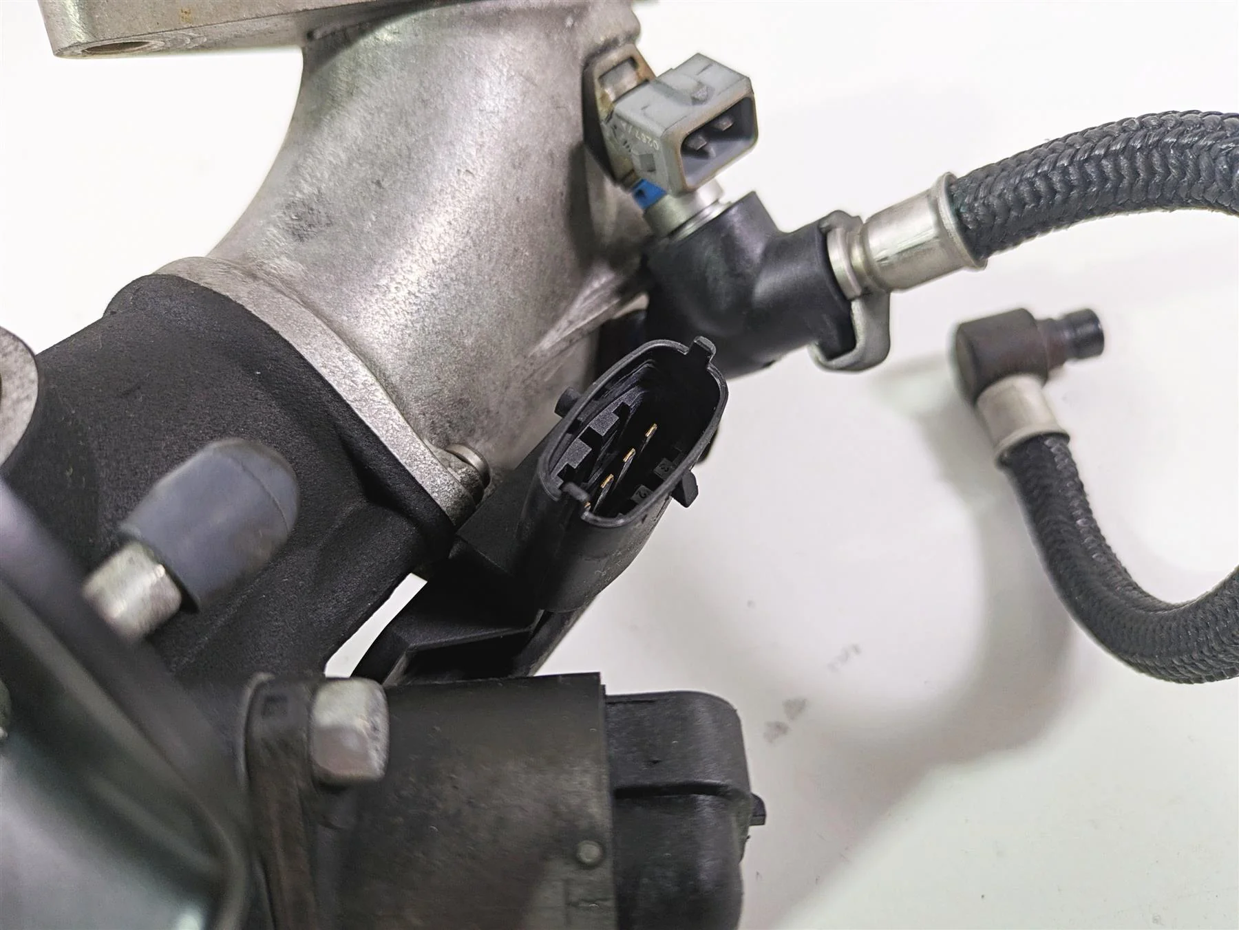 2007 Harley Sportster XL1200 C Throttle Body Fuel Injection - Read 27694-07 - Image 8