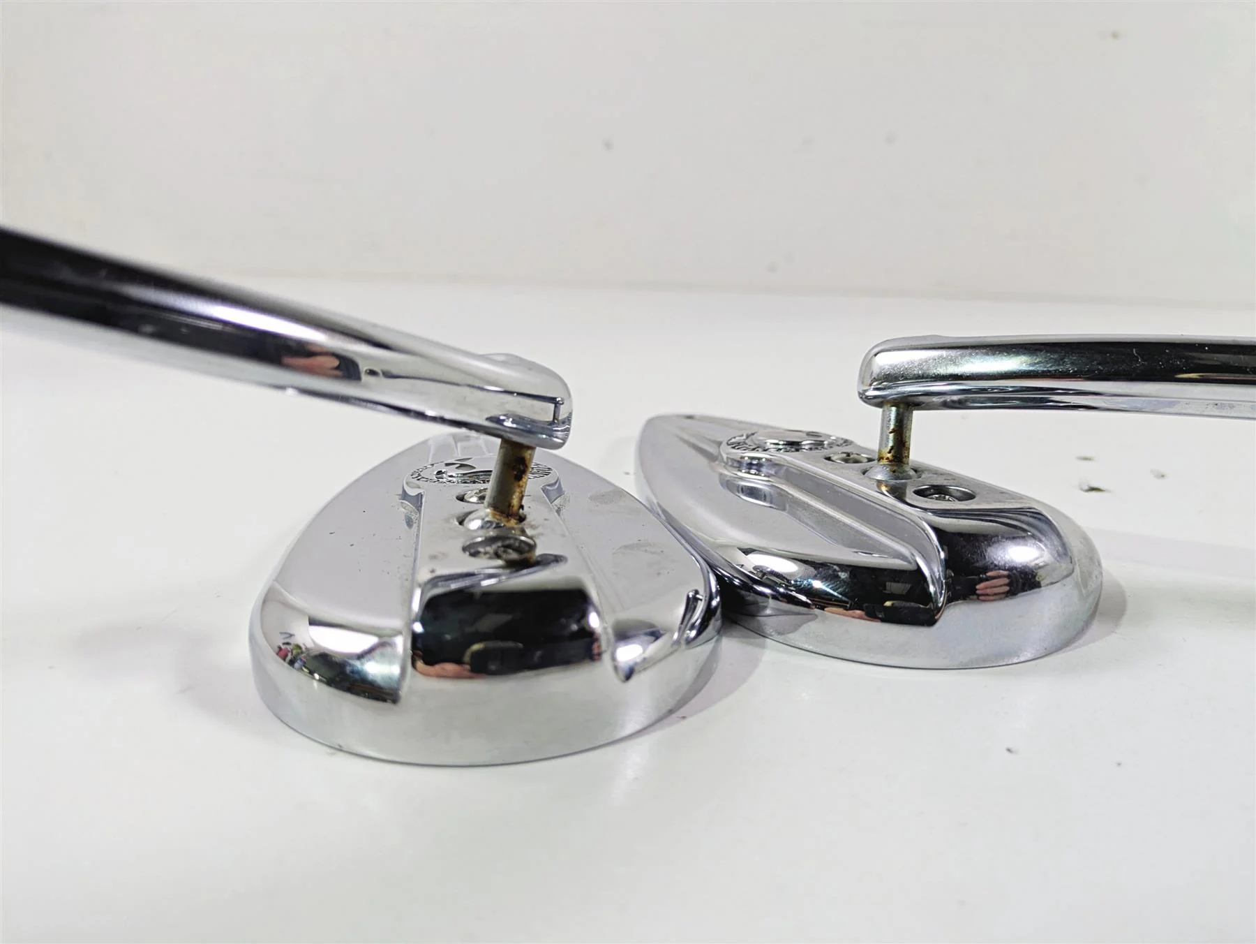 2007 Harley Sportster XL1200 C Willie G Skull Teardrop Mirrors 91315-04 - Image 9
