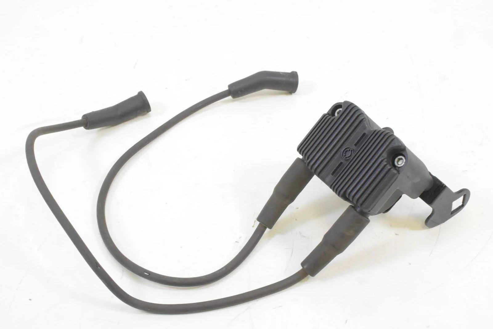 2007 Harley Touring Electra Glide FLHTCU Ignition Coil 31743-01 - Image 3