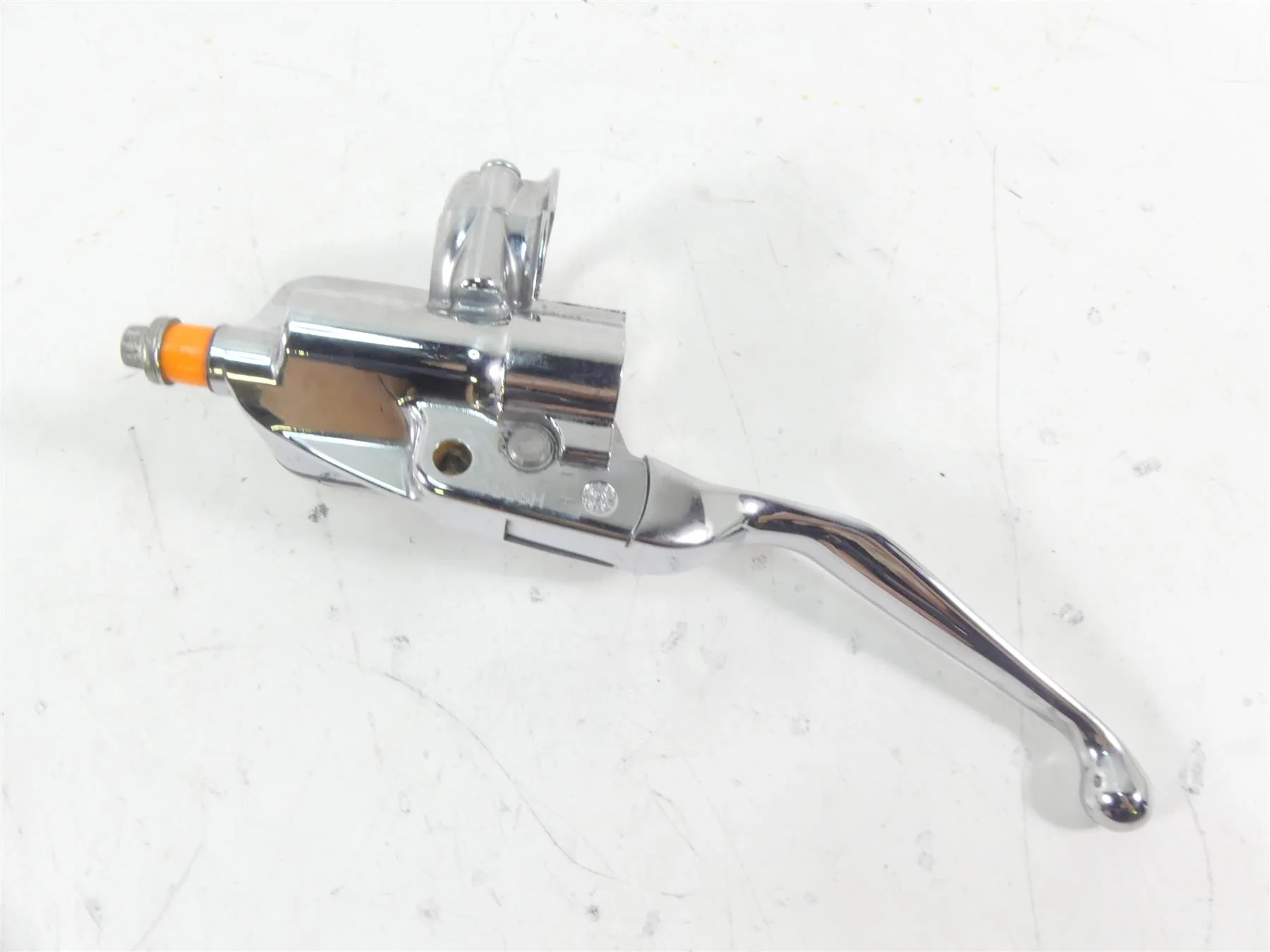 2007 Harley Touring FLHR SE CVO Road King Front Brake Master Cylinder 41700740 - Image 5