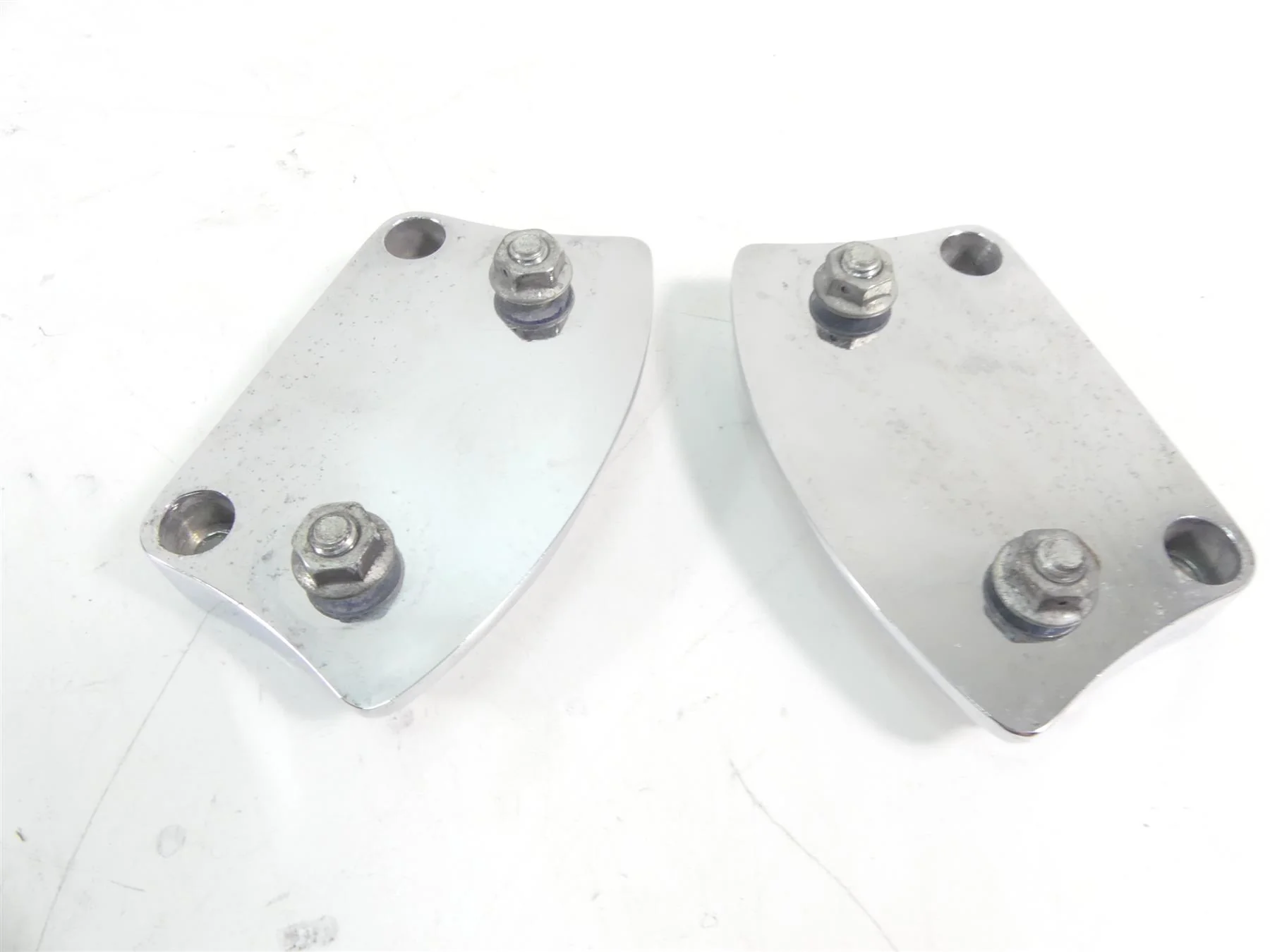 2007 Harley Touring FLHR SE CVO Road King Front Fender Raising Brackets 59013-02 - Image 4