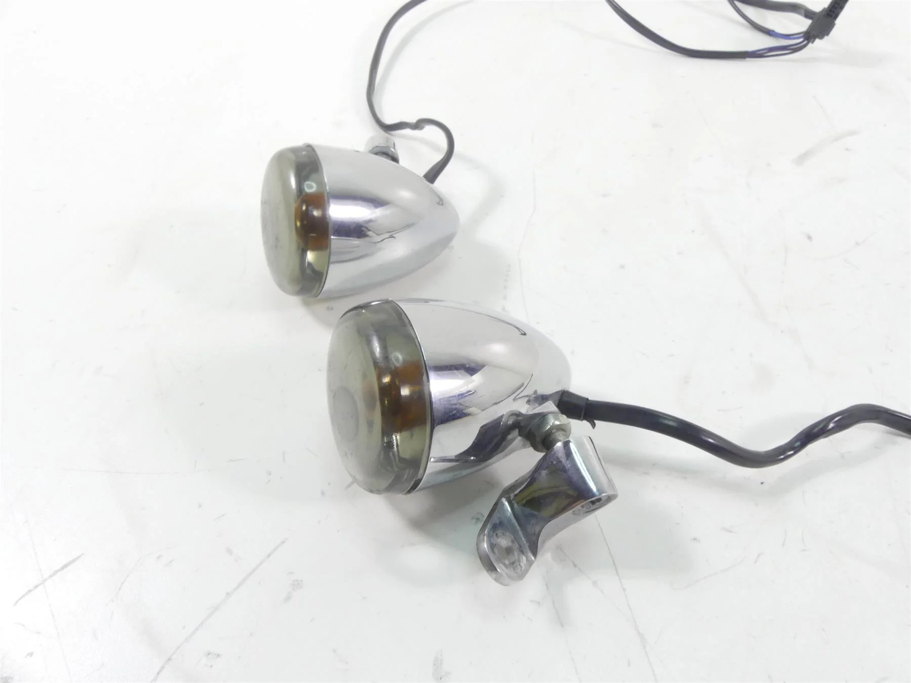 2007 Harley Touring FLHR SE CVO Road King Front Turn Signal Set - Read 68614-03 - Image 3