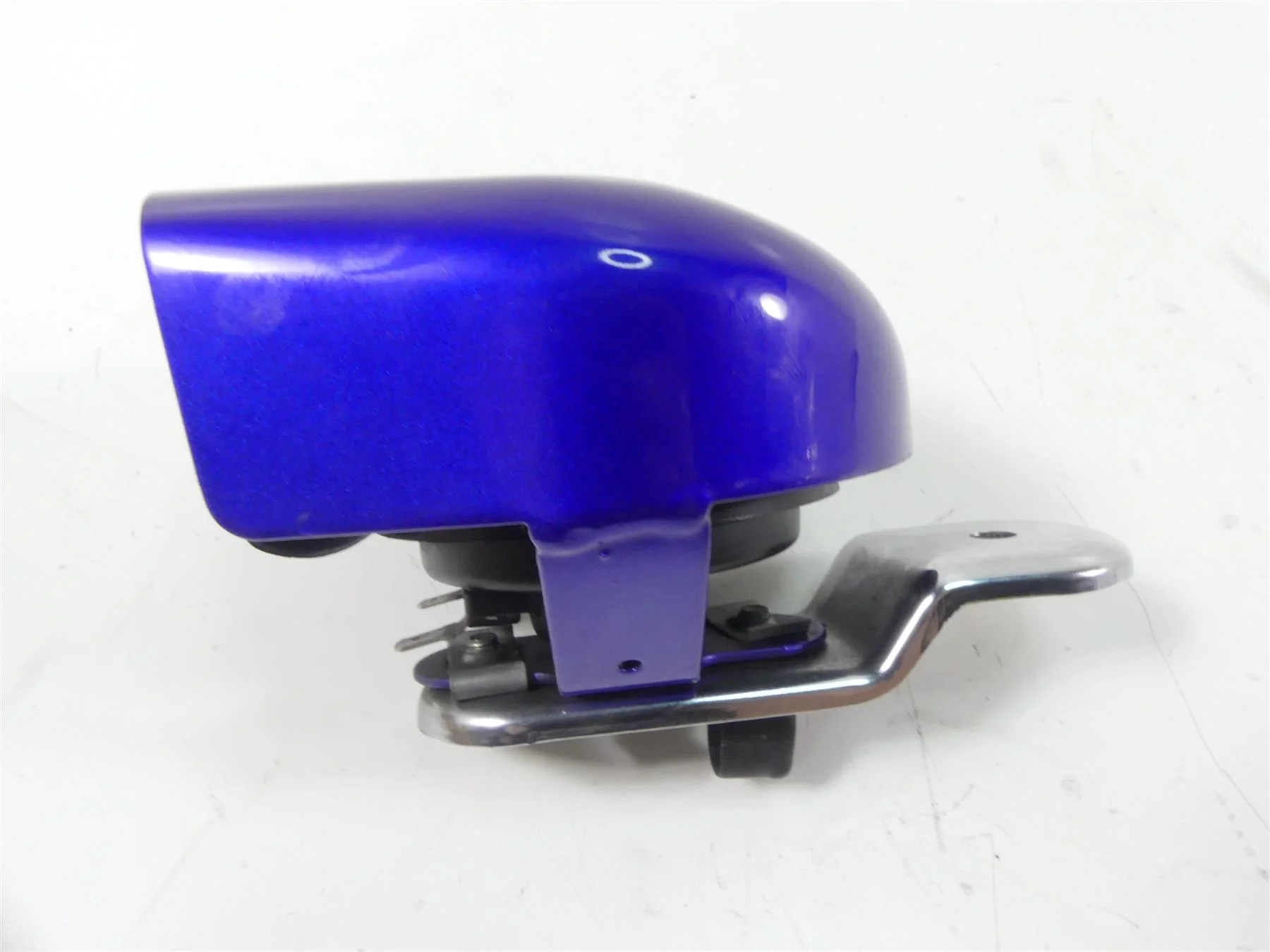2007 Harley Touring FLHR SE CVO Road King Horn With Cover 61300478A - Image 7
