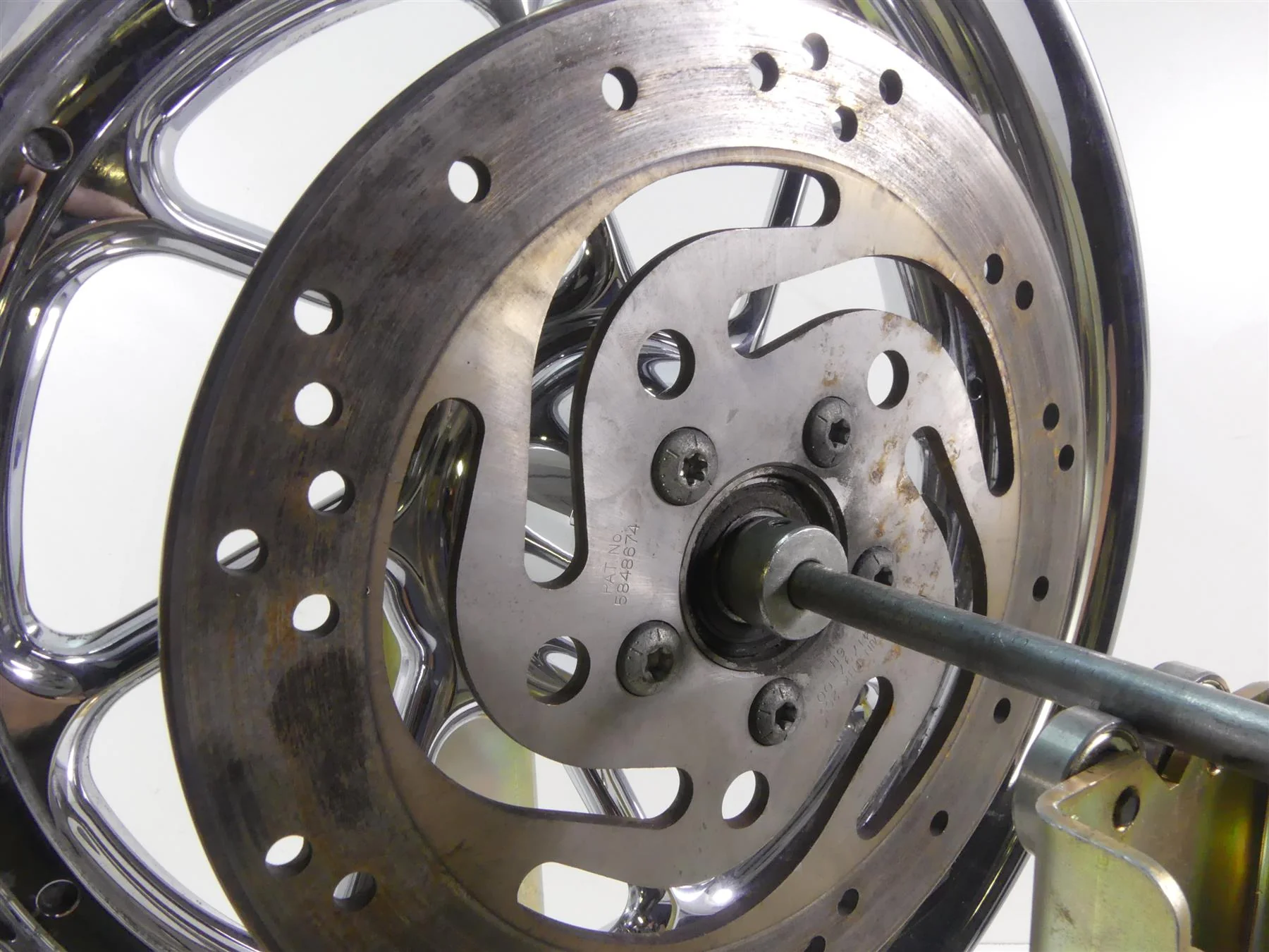 2007 Harley Touring FLHR SE CVO Road King Rear Chrome Wheel 17x4.5 42082-07 - Image 10