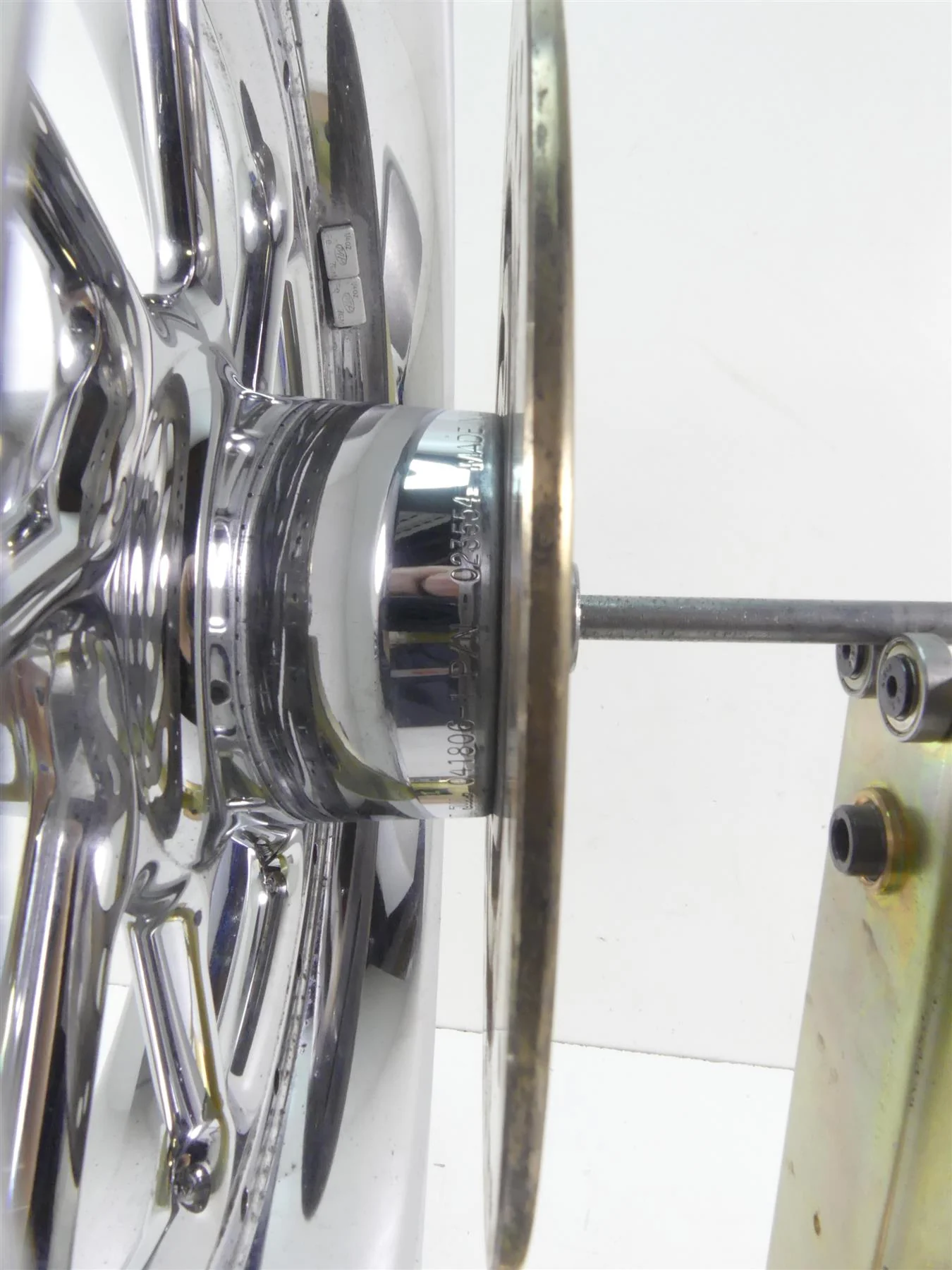 2007 Harley Touring FLHR SE CVO Road King Rear Chrome Wheel 17x4.5 42082-07 - Image 11