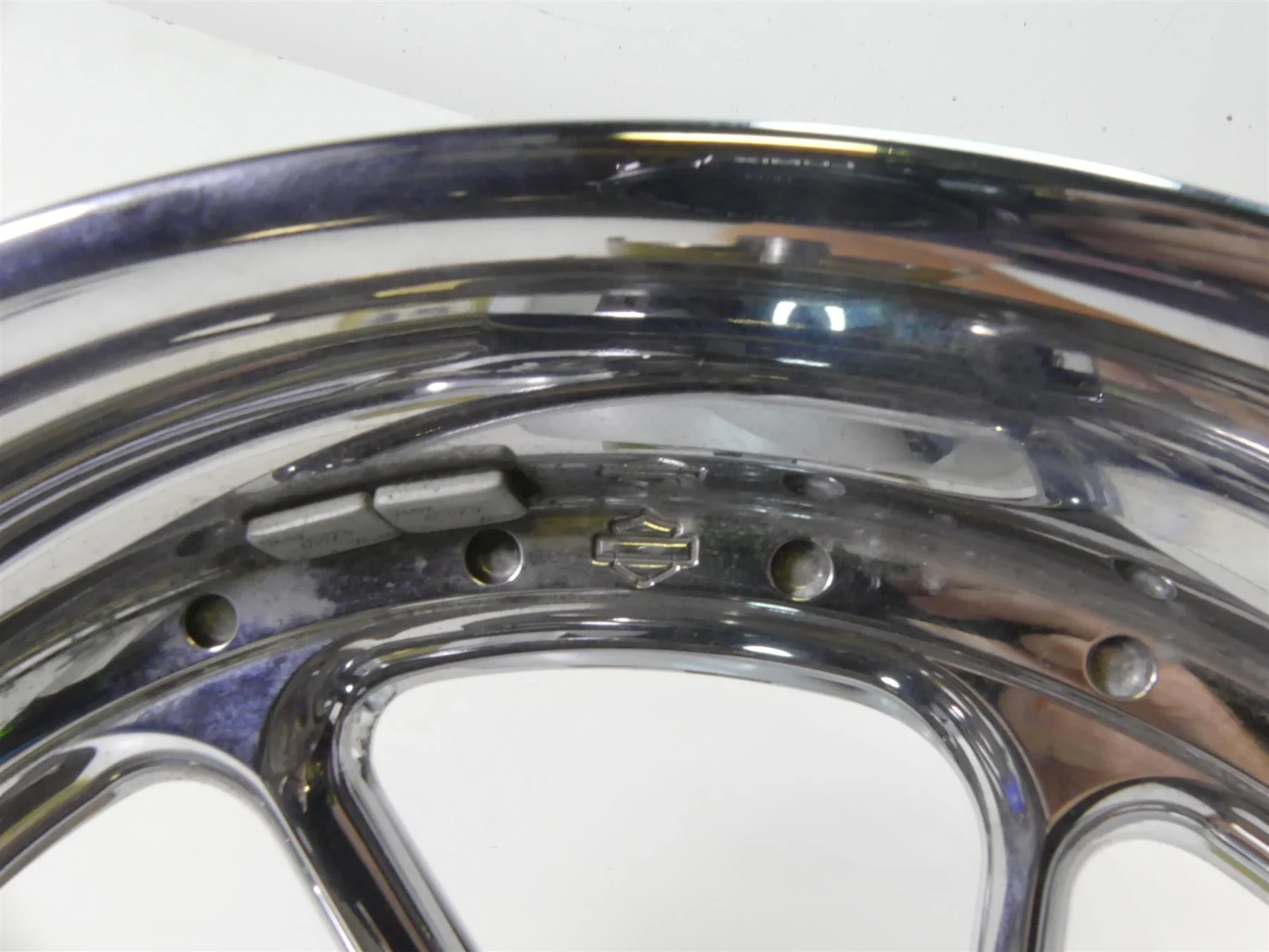 2007 Harley Touring FLHR SE CVO Road King Rear Chrome Wheel 17x4.5 42082-07 - Image 6