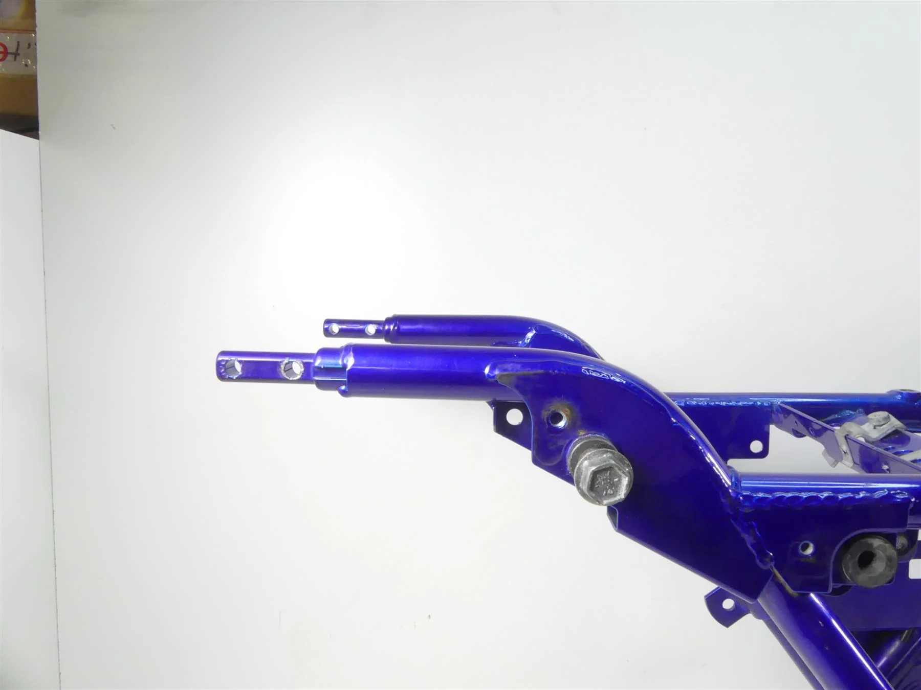 2007 Harley Touring FLHR SE CVO Road King Straight Main Frame - Bos 47900-07 - Image 6
